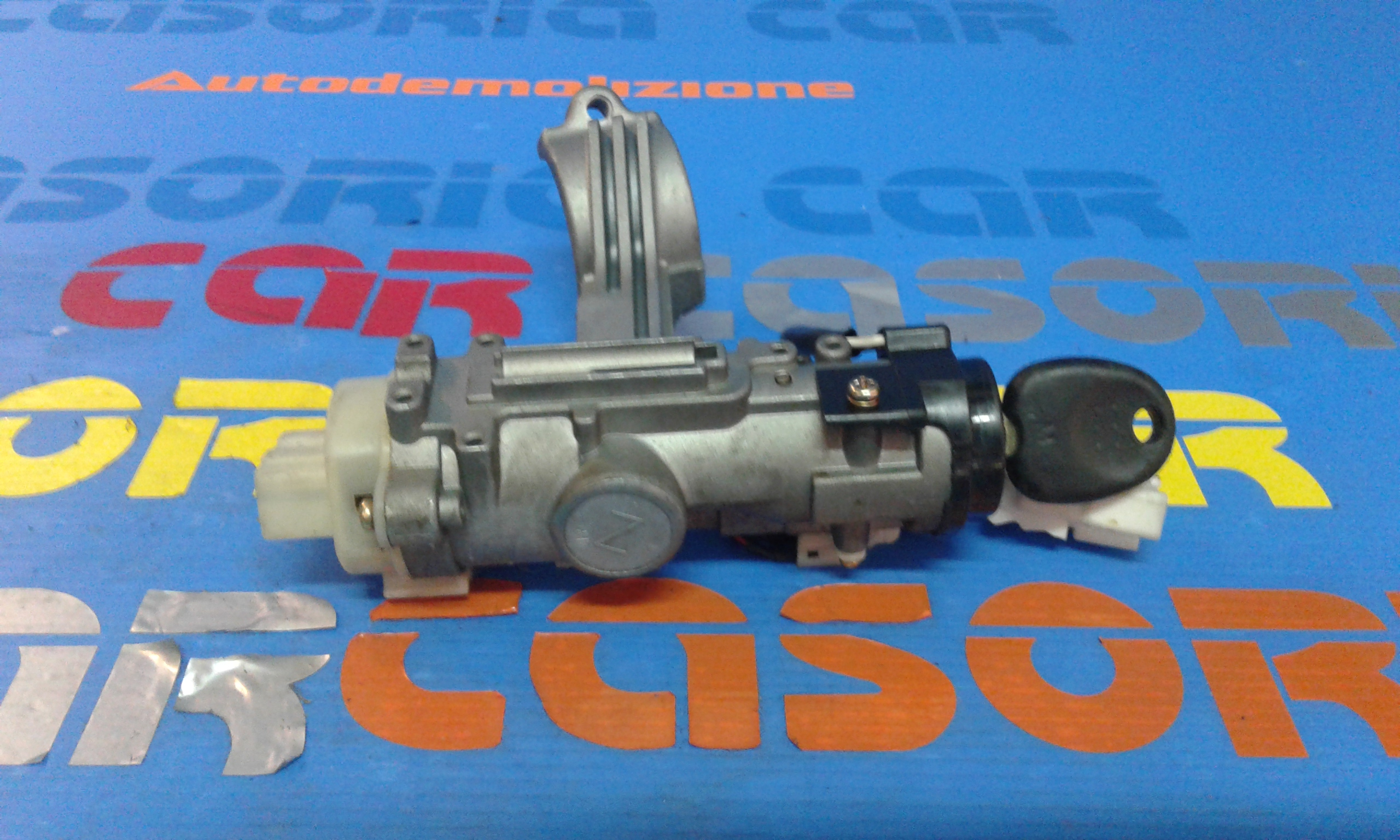 Commutatore Avviamento Con Cilindretti Serrature Usato