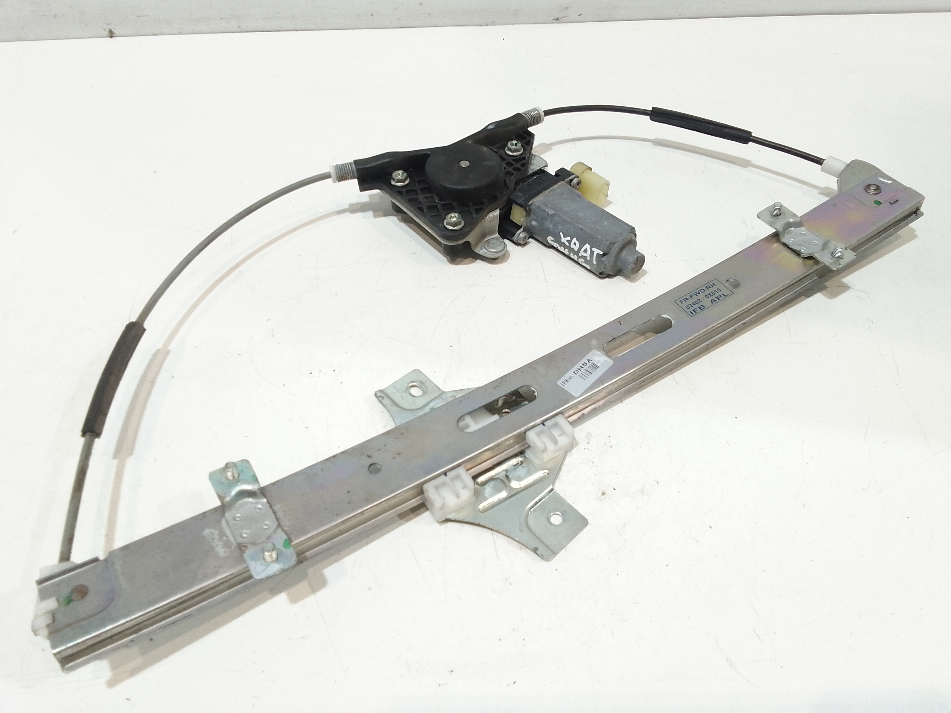 Alzacristallo Porta Ant. Destro 824020X000 Usato