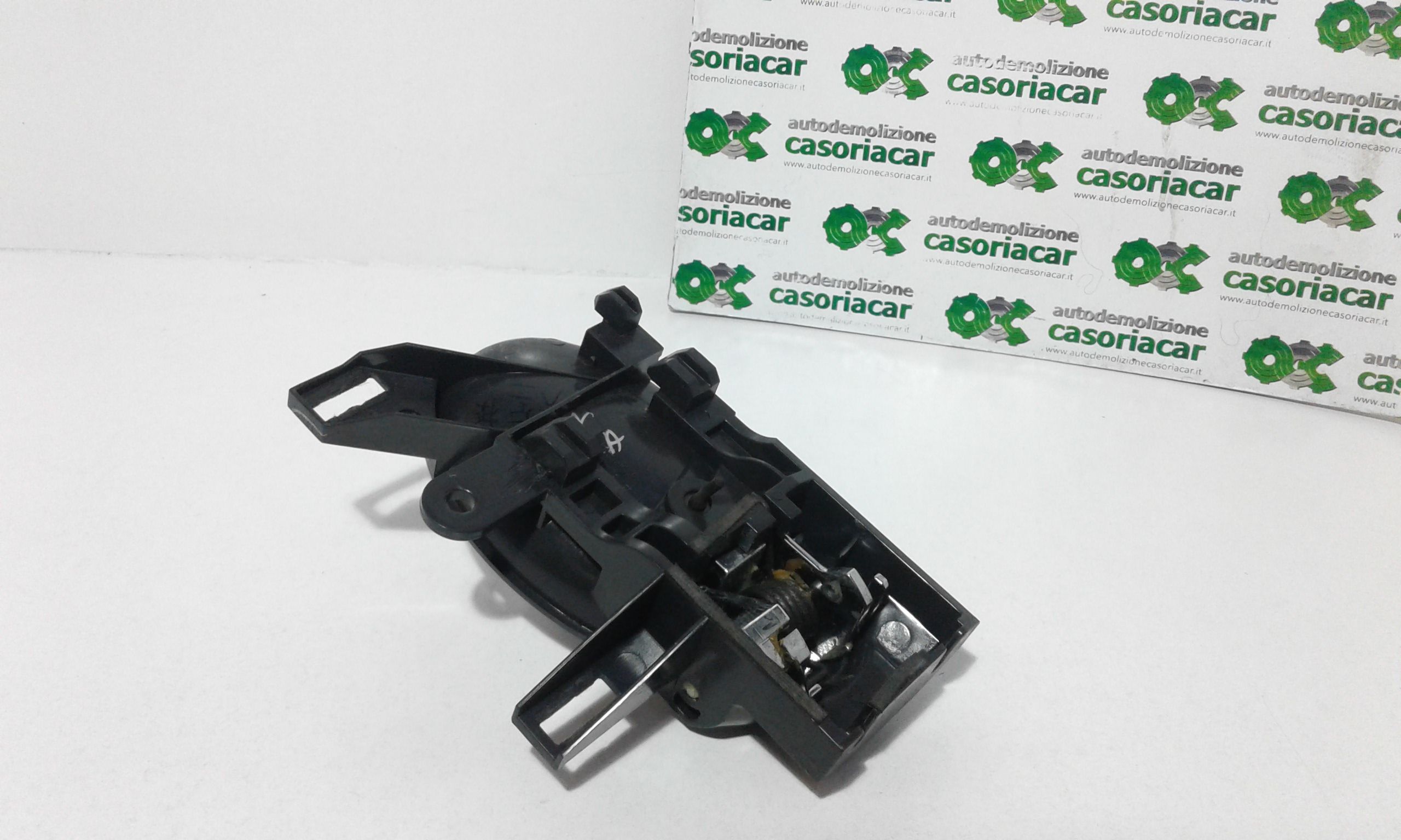 Maniglia Int. Apertura Porta Post. Sinistro 80671BA60A Usato