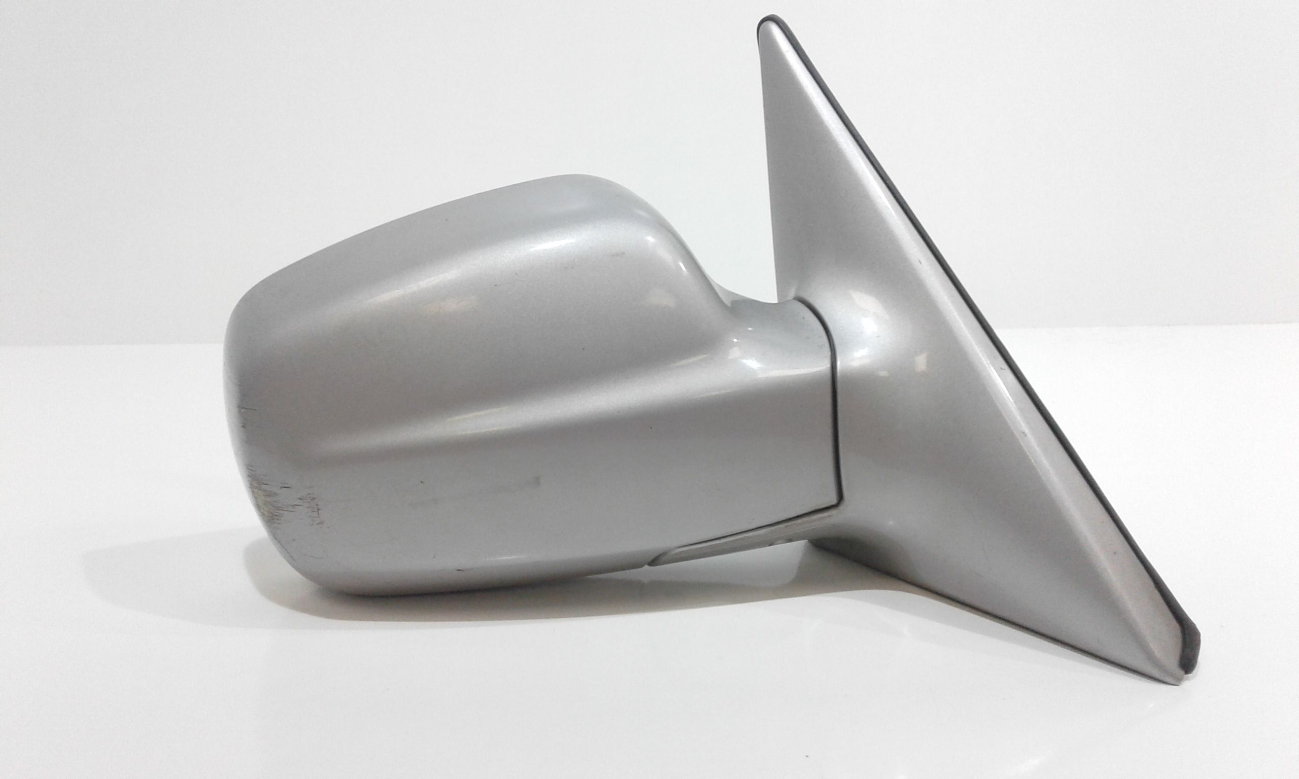 Retrovisore Est. Destro 87620H1011 Usato