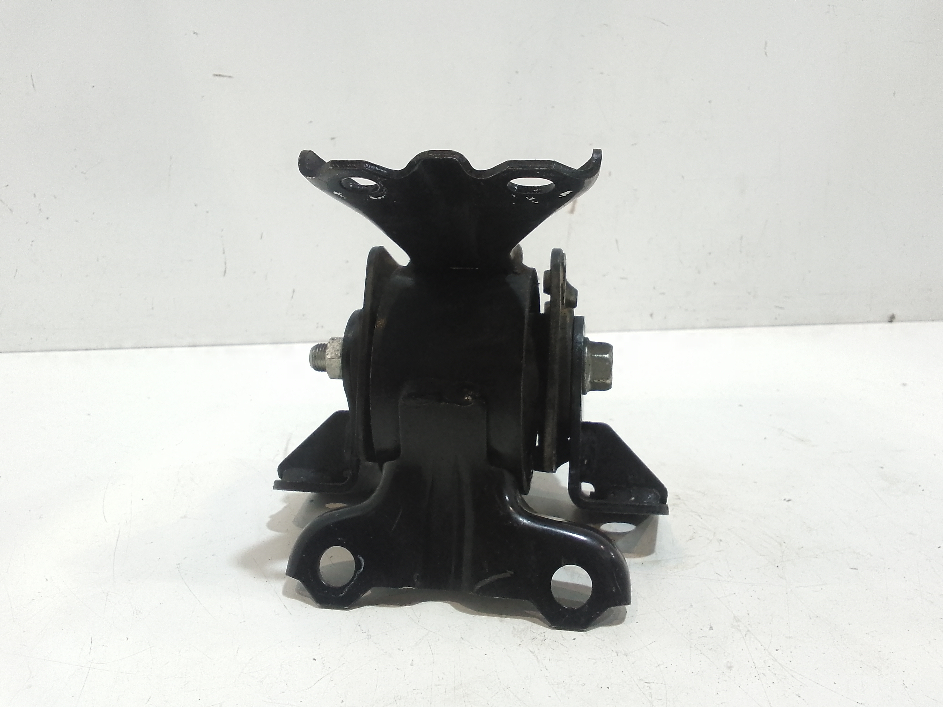 Piastra Alloggiamento Supporto Motore (Con Eventuale Bielletta O Tirante Associato) Usato