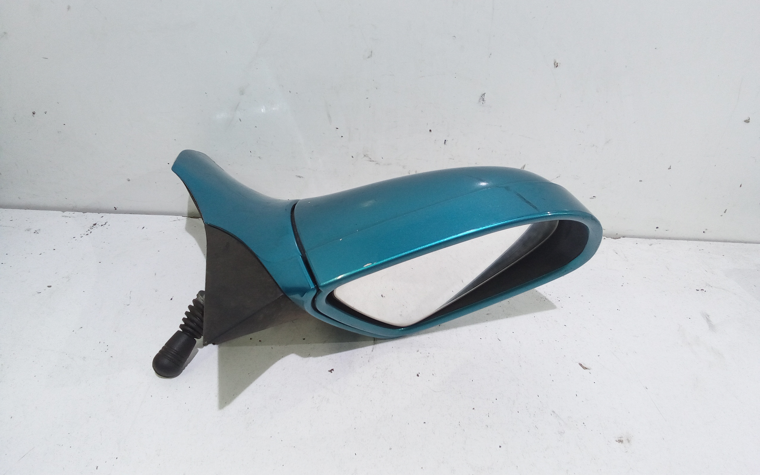 Retrovisore Est. Destro Usato