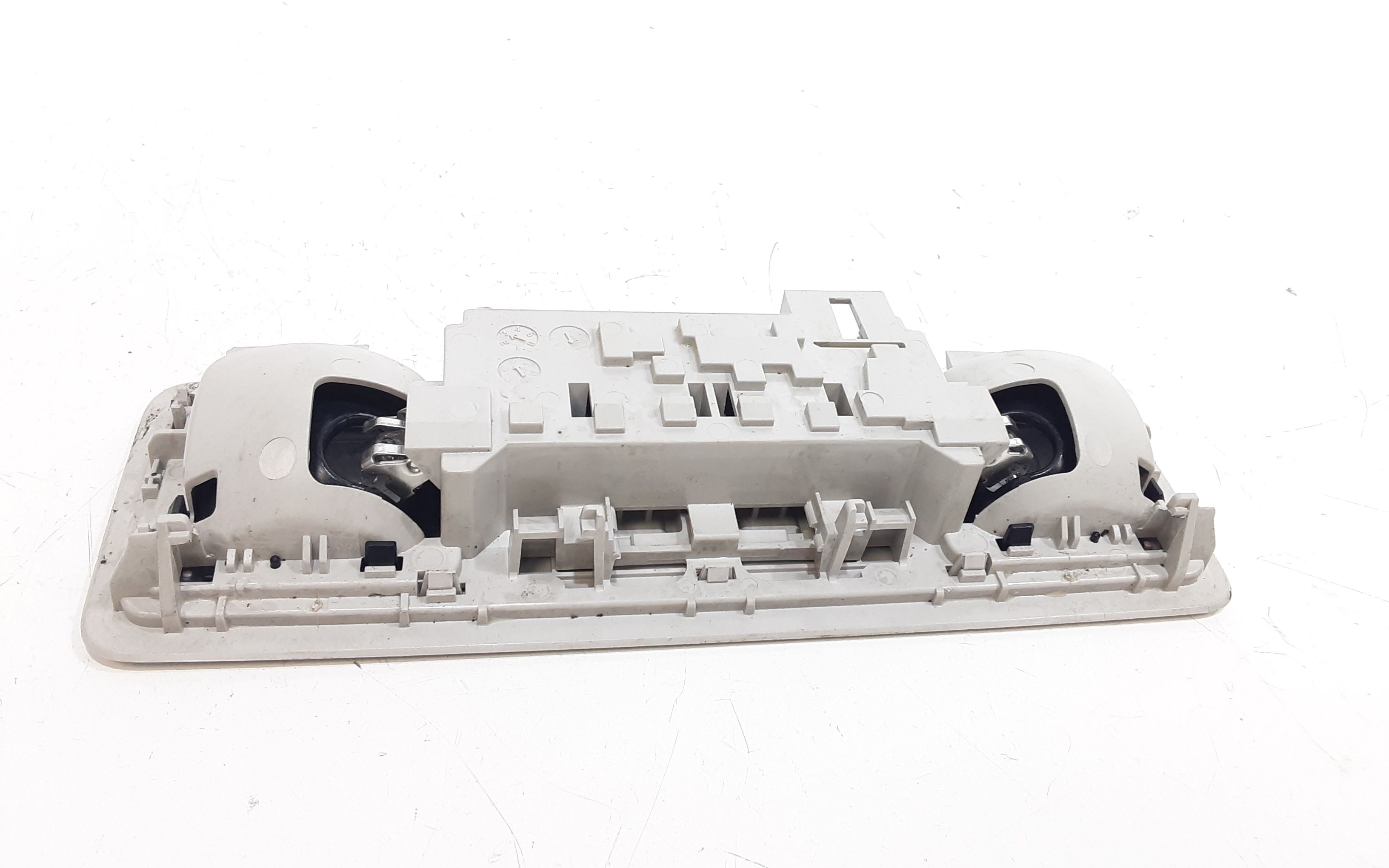 Luce Cortesia Centr. Tetto Usato