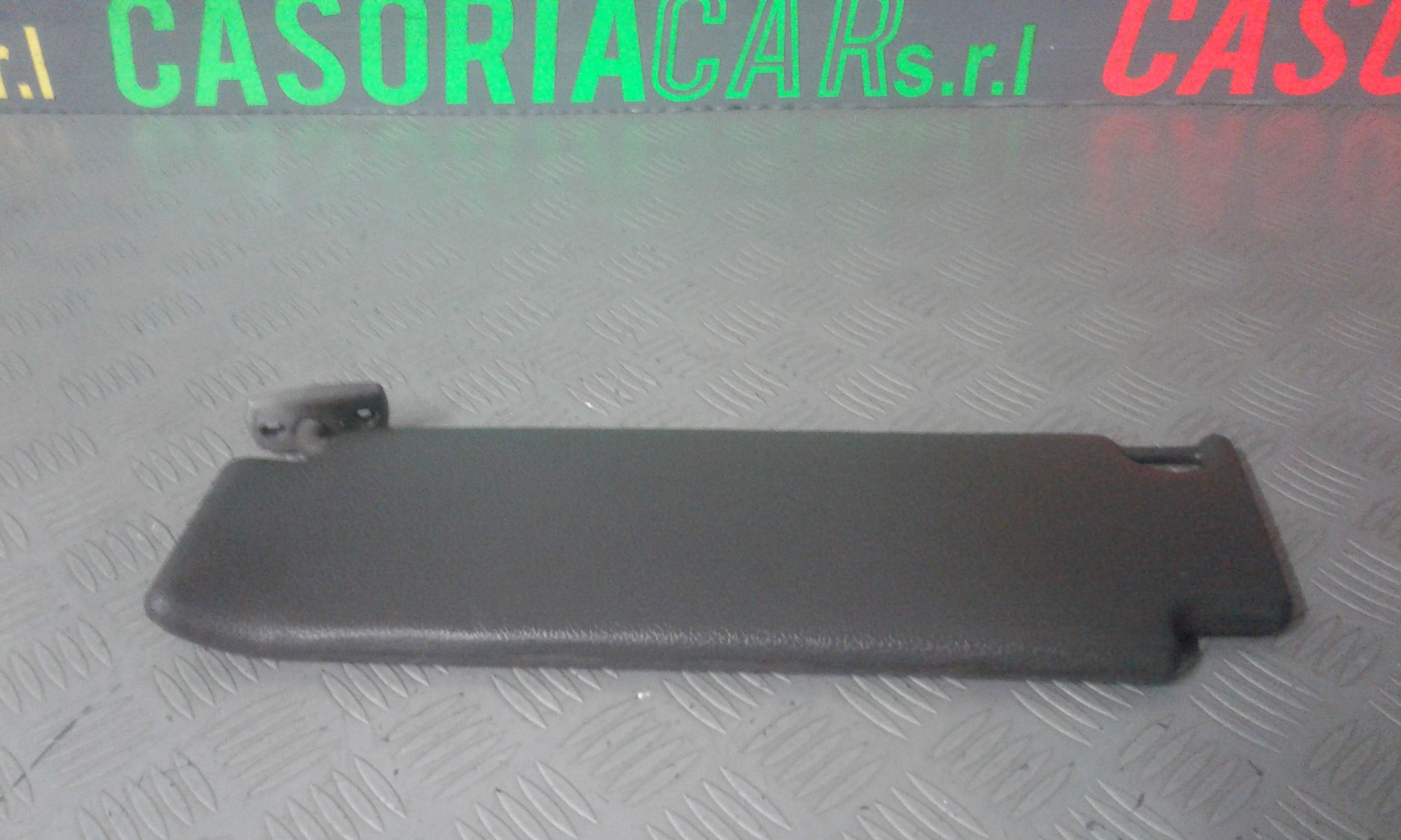 Aletta Parasole Parabrezza Destro Usato