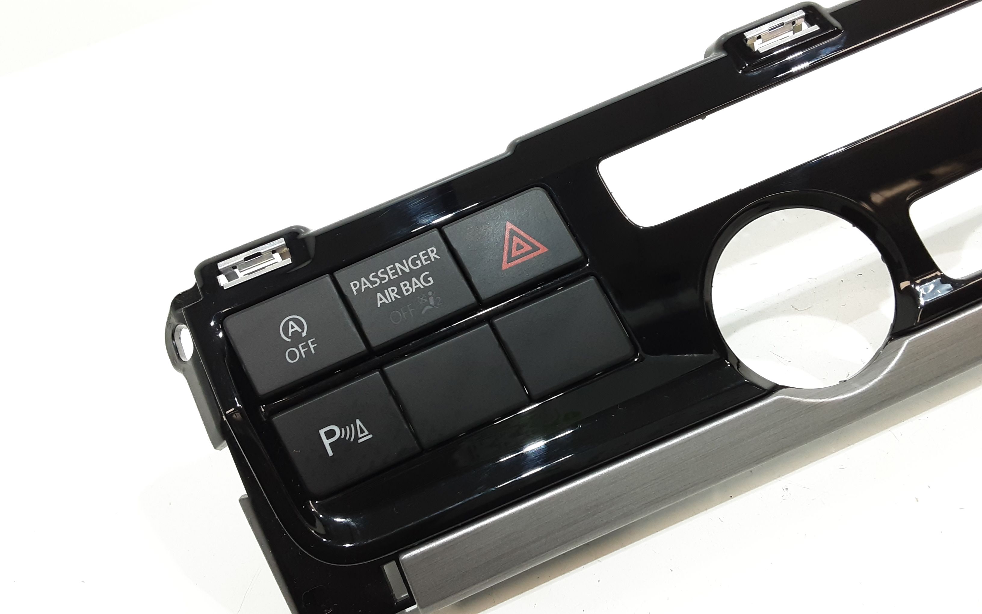 Rivestimento Centr. Cruscotto, Mascherina Portastrumenti Centr. Cruscotto Usato