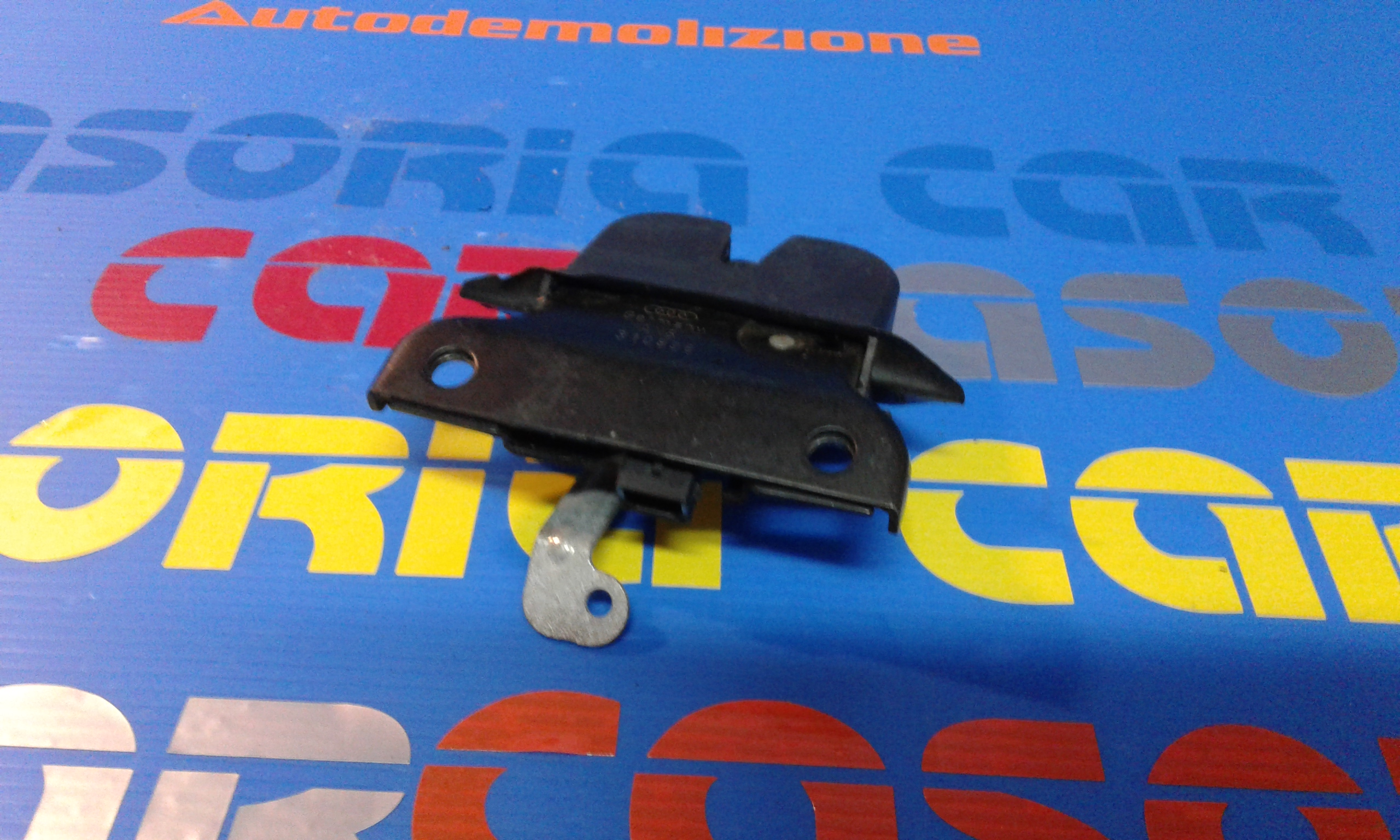 Serratura Cofano Post. Usato