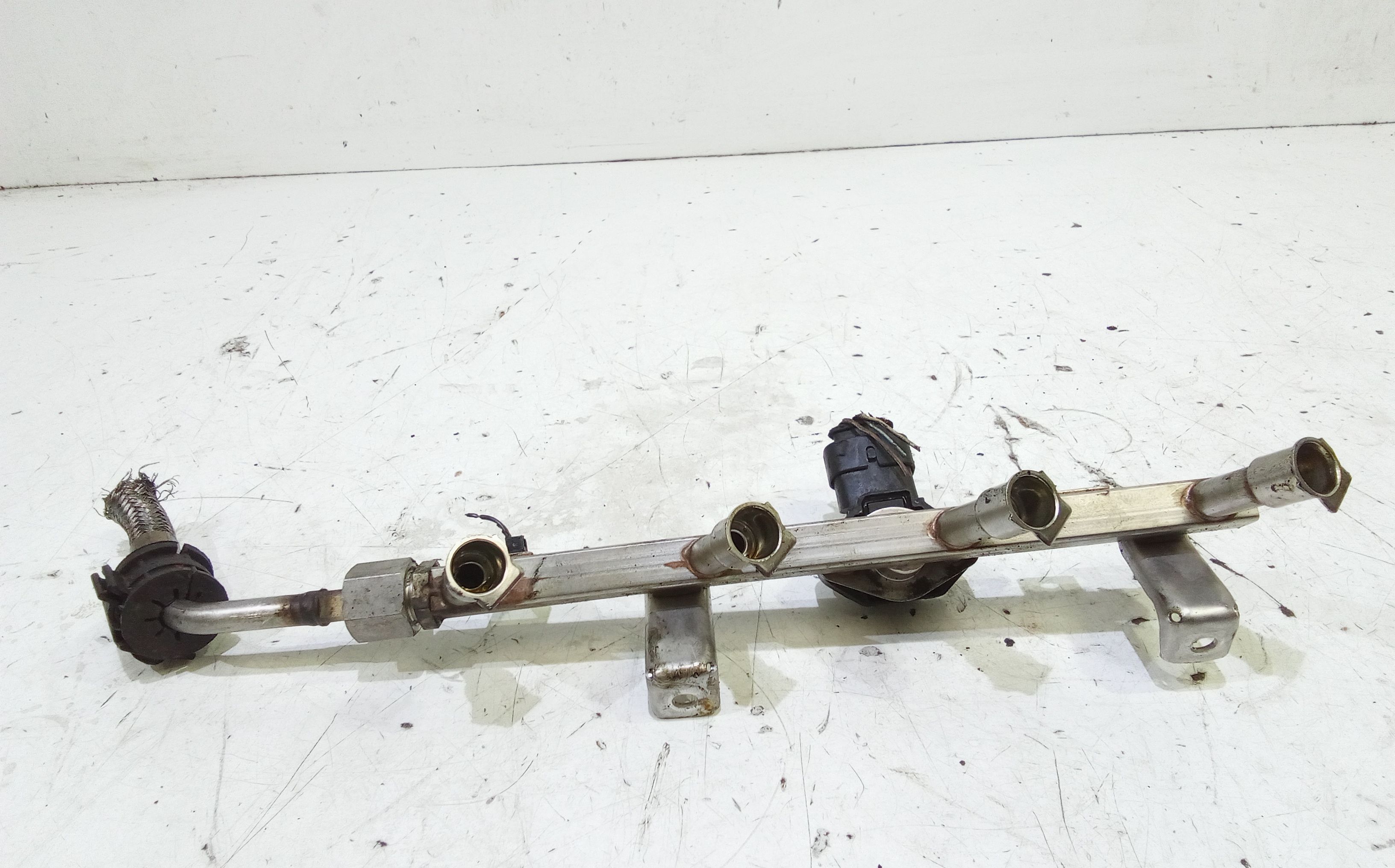 Tubazione Rigida Iniettori Usato