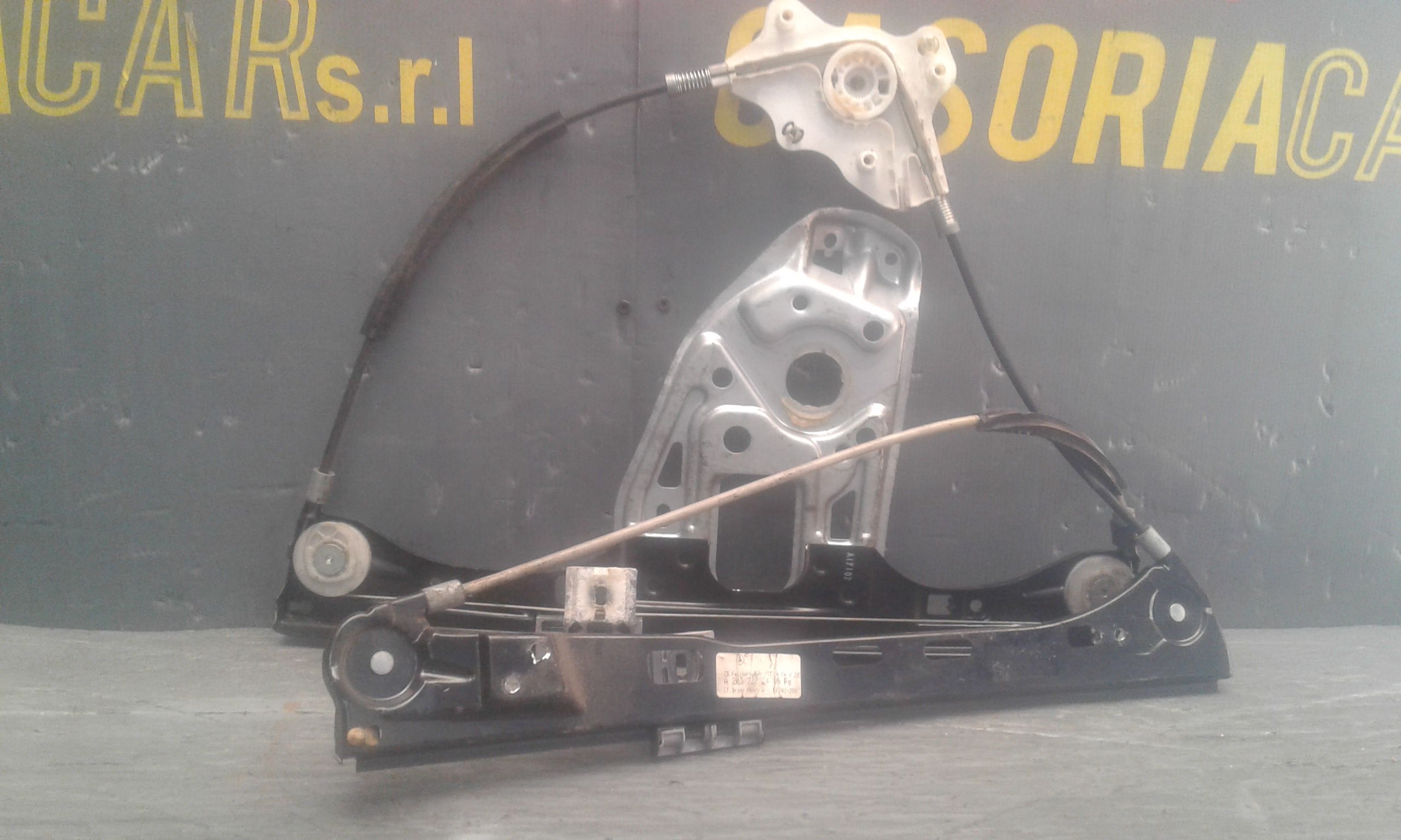 Alzacristallo Porta Ant. Destro Usato