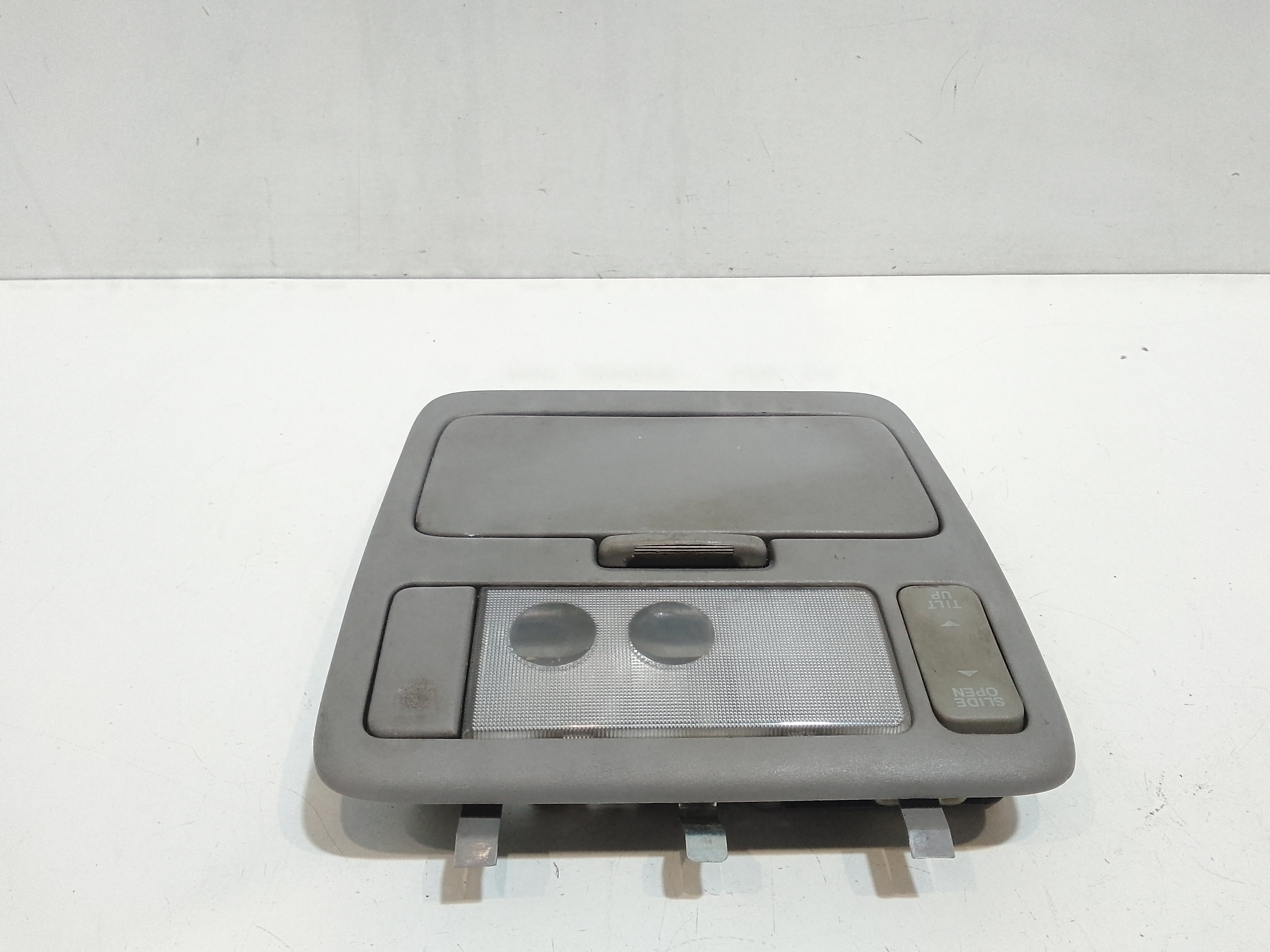 Luce Cortesia Ant. Tetto Usato