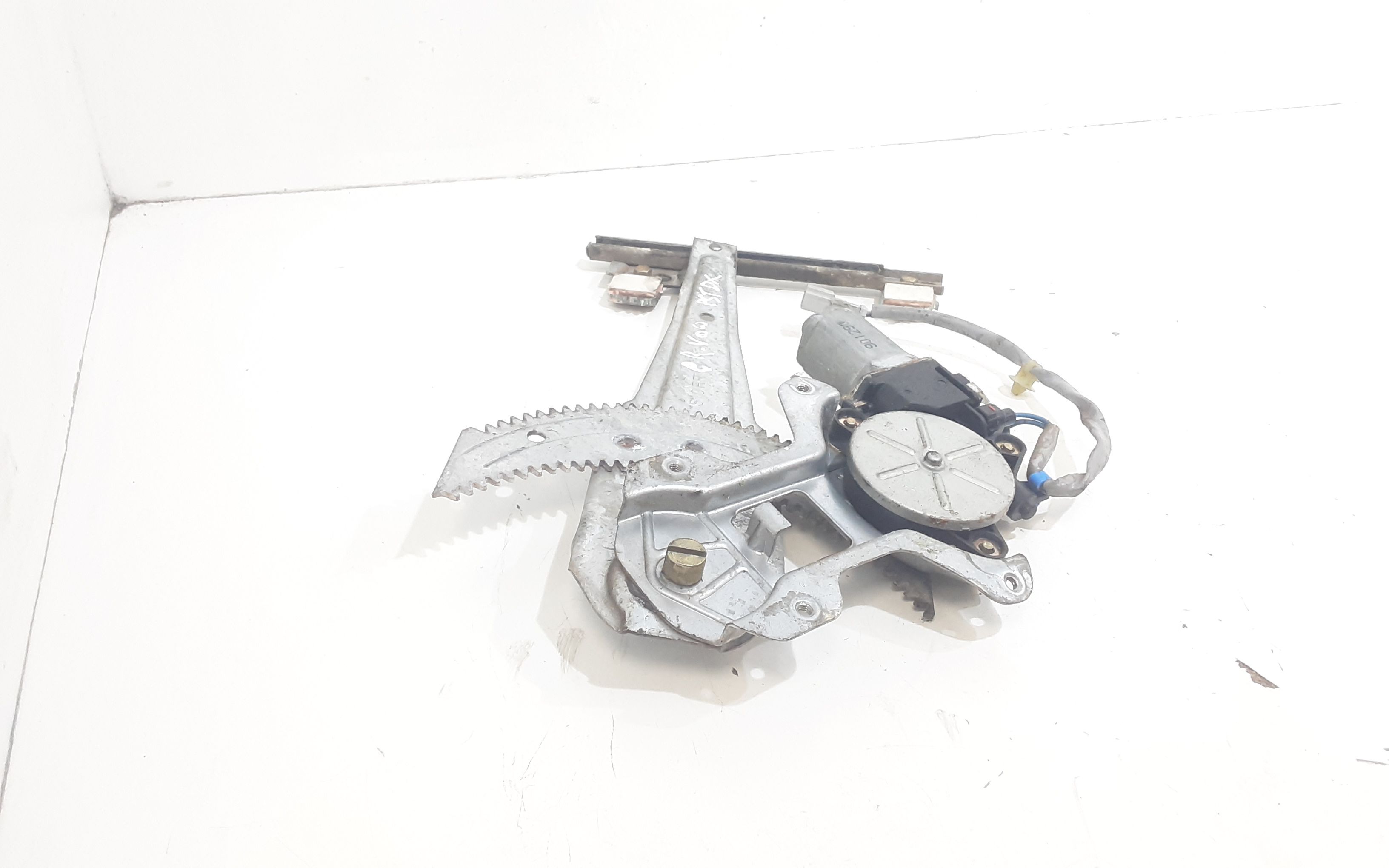 Alzacristallo Porta Post. Destro Usato