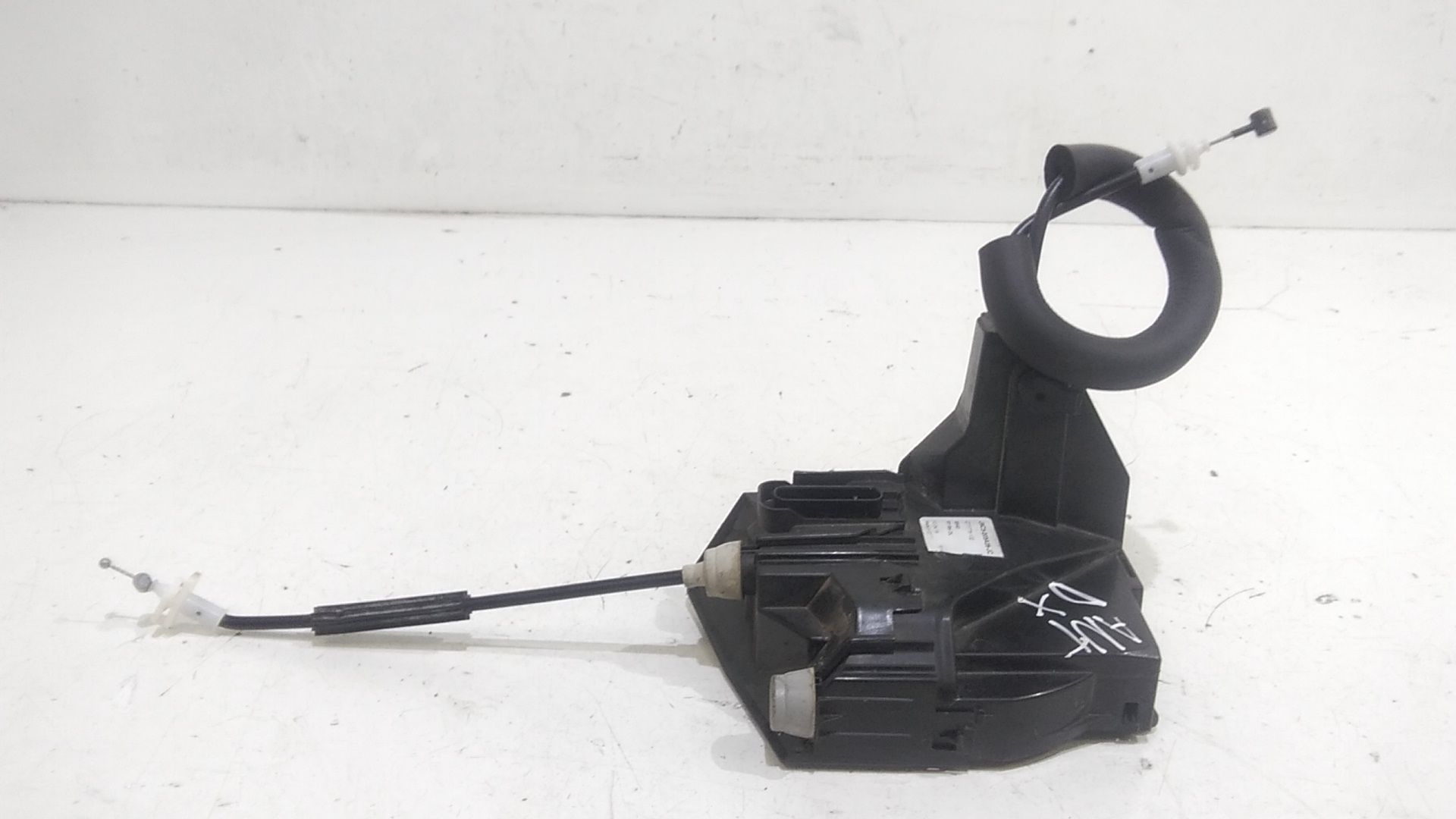 Serratura Porta Ant. Destro T2H17430 Usato