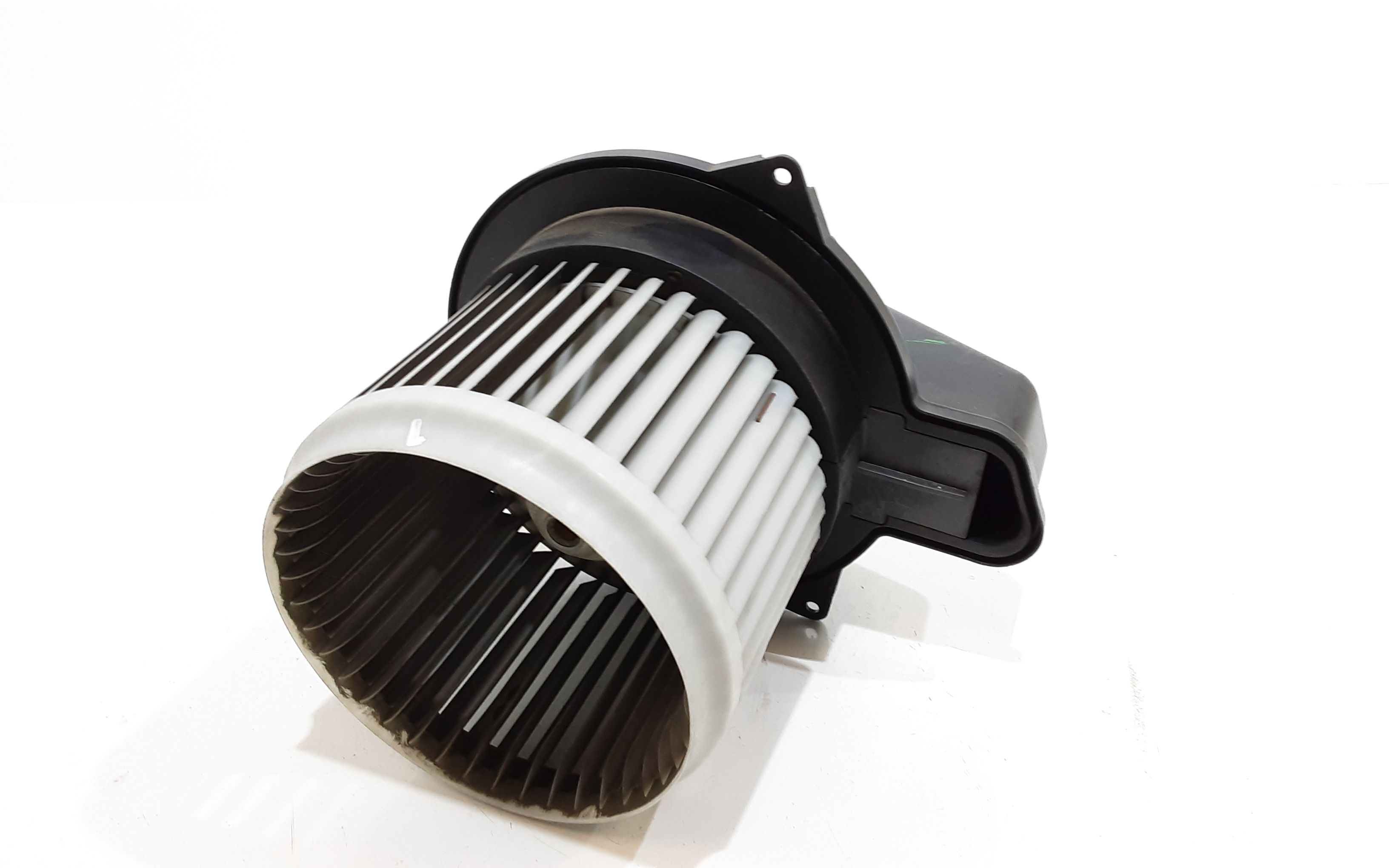 Motorino Ventilazione Abitacolo 77366916 Usato