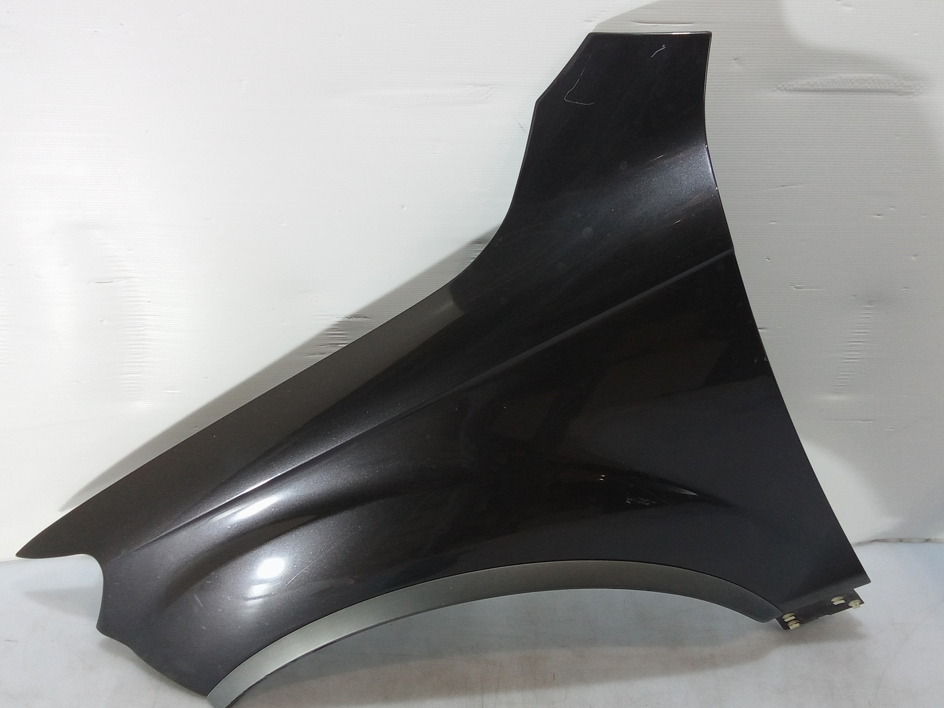 Parafango Ant. Sinistro 4L0821101 Usato