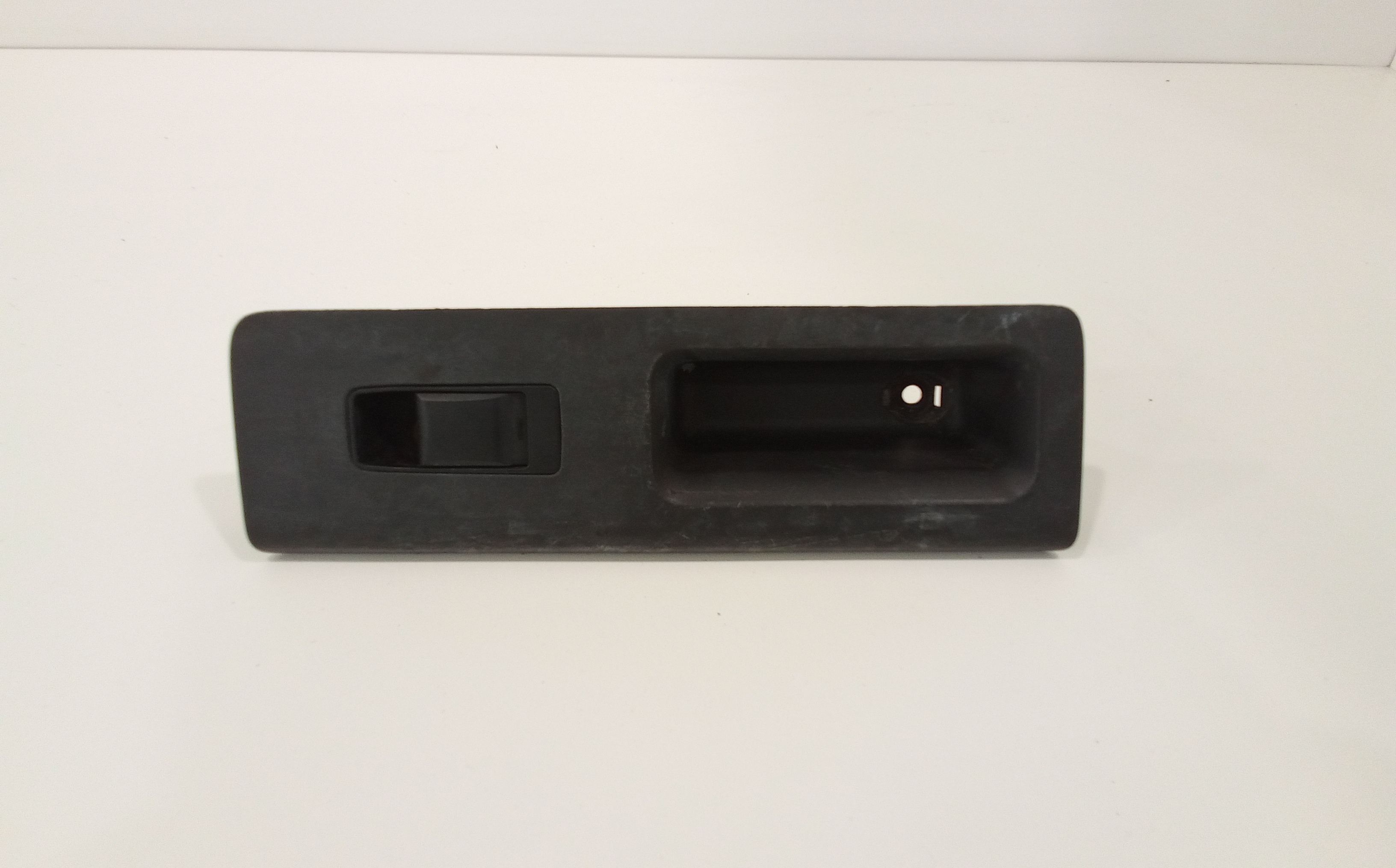 Interruttore Alzacristalli Porta Ant. Destro Usato