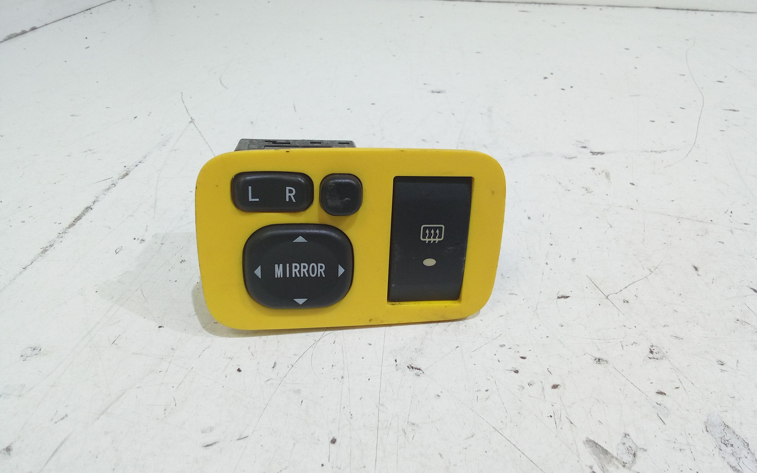 Interruttore Regolazione Retrovisore Est. Usato