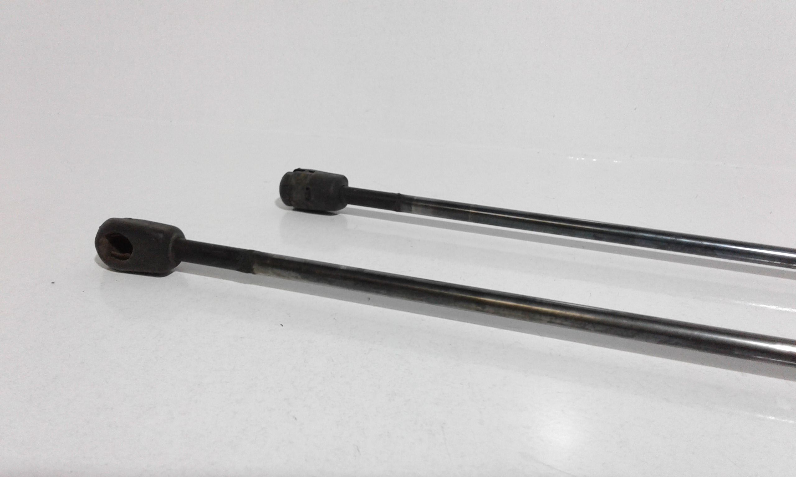 Cerniera Cofano Post. Destro 1197874 Usato