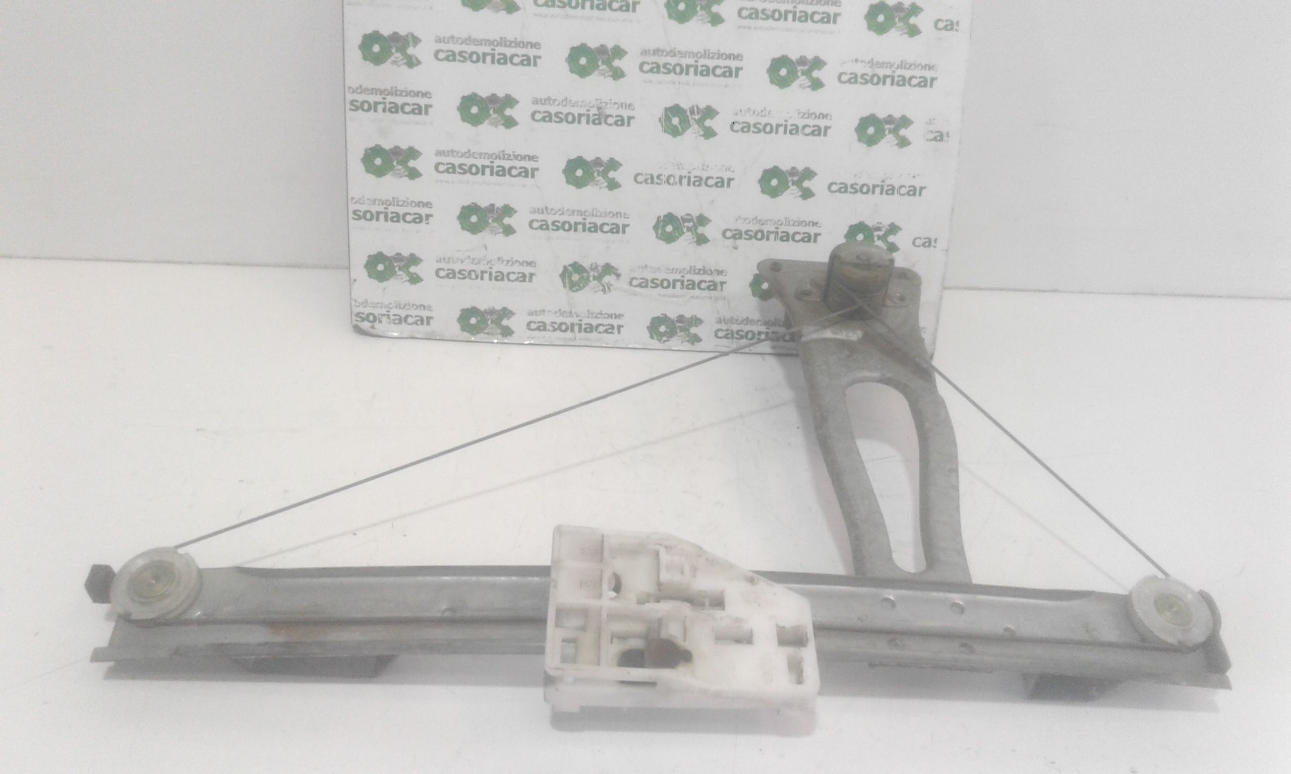 Alzacristallo Elettr. Porta Ant. Sinistro 9221AP Usato