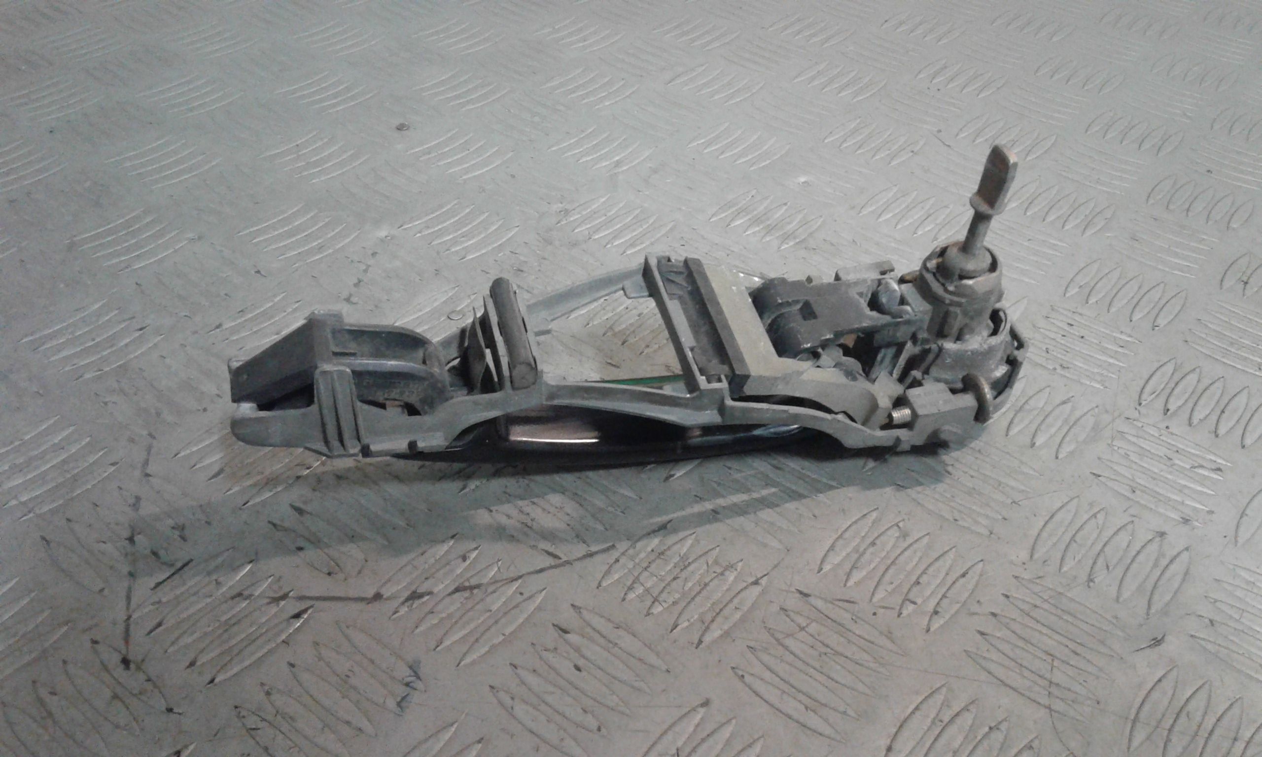 Maniglia Porta Ant. Sinistro 3B0837207F3FZ Usato