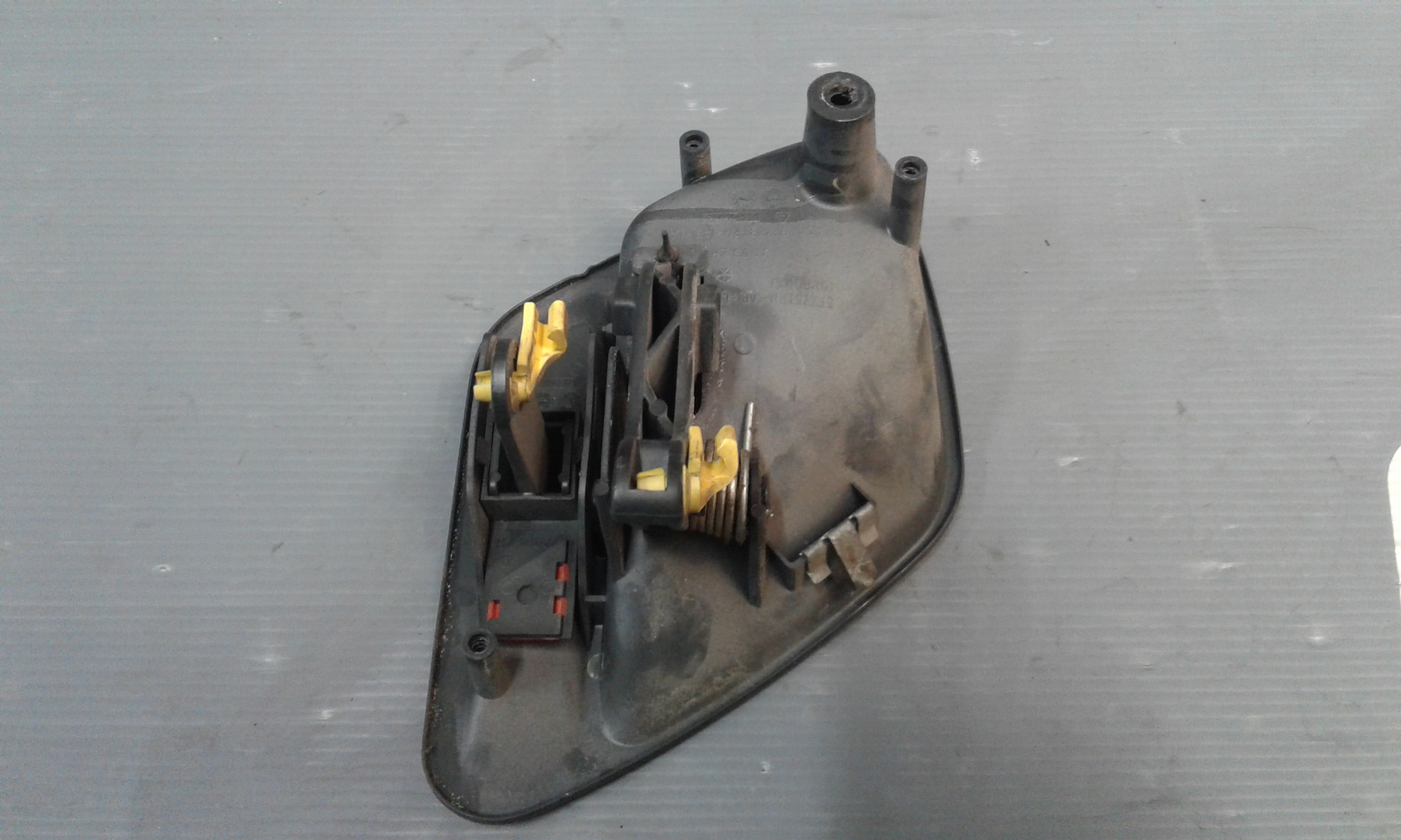 Maniglia Int. Apertura Porta Ant. Sinistro Usato