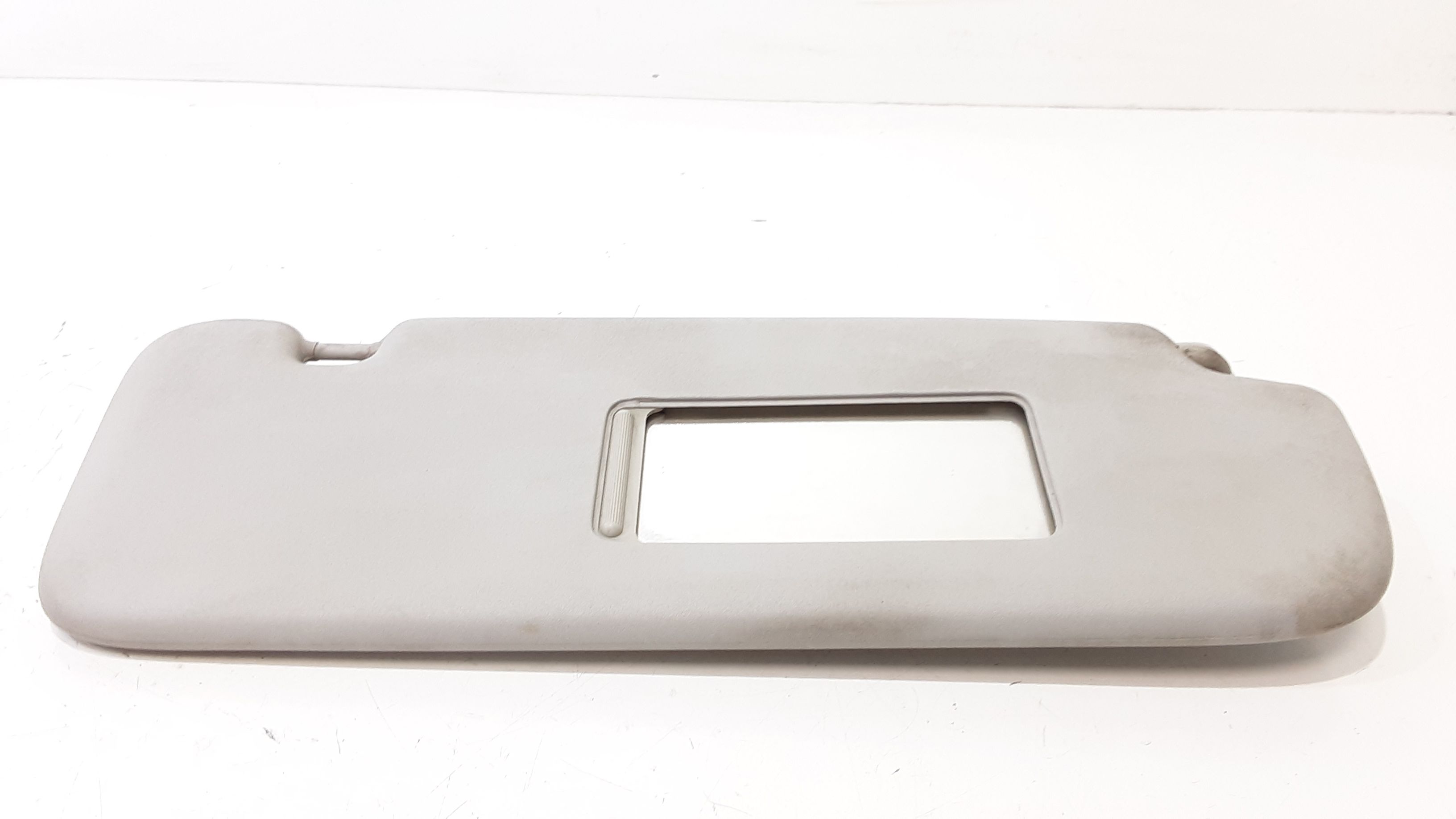 Aletta Parasole Parabrezza Destro 5Z9857552L72 Usato