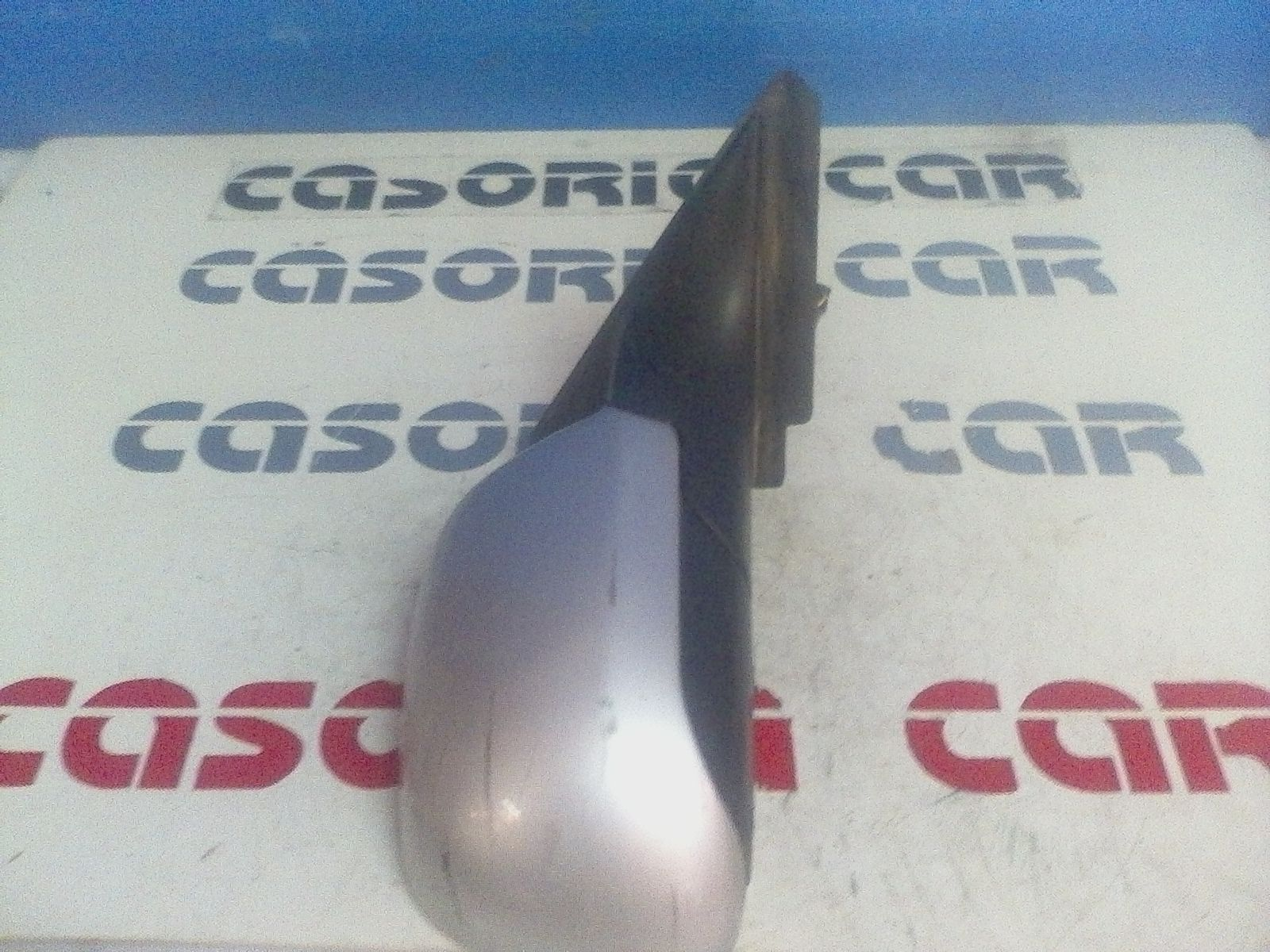 Retrovisore Est. Destro Usato