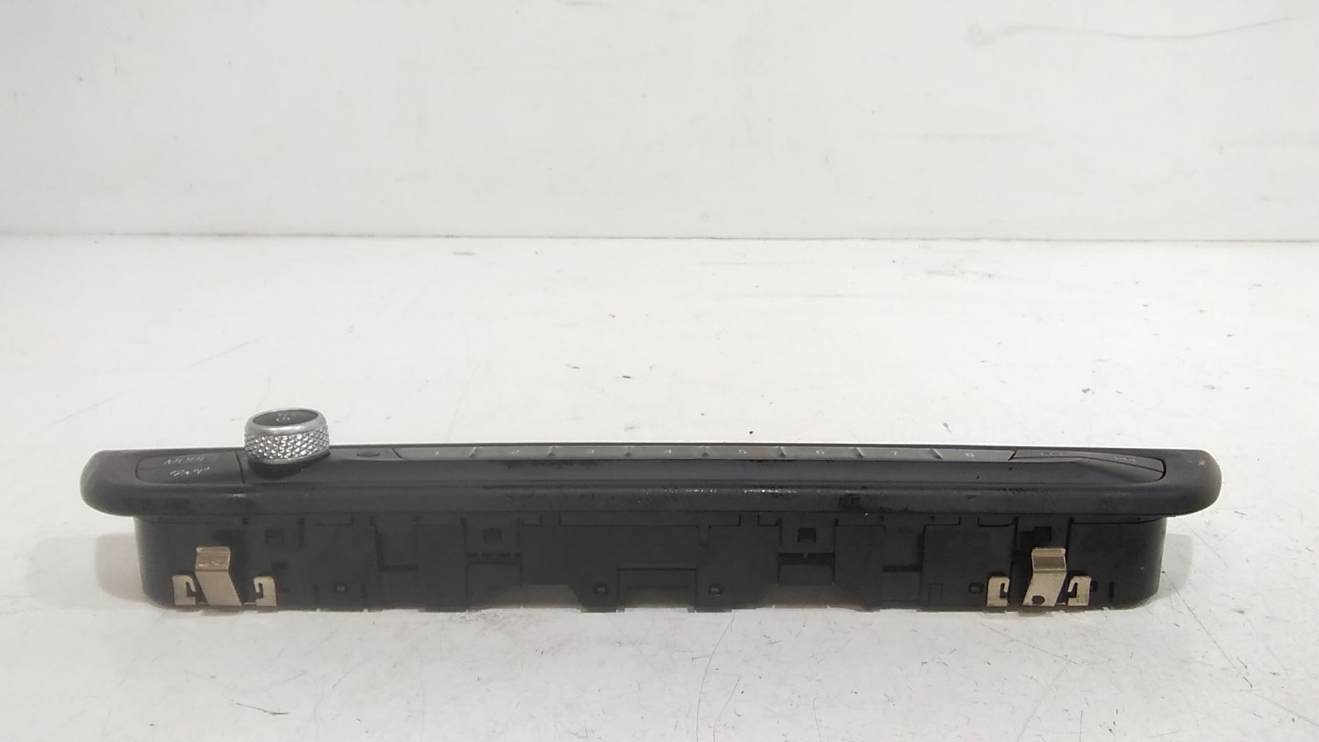 Blocco Comandi Autoradio 61315A47C50 Usato