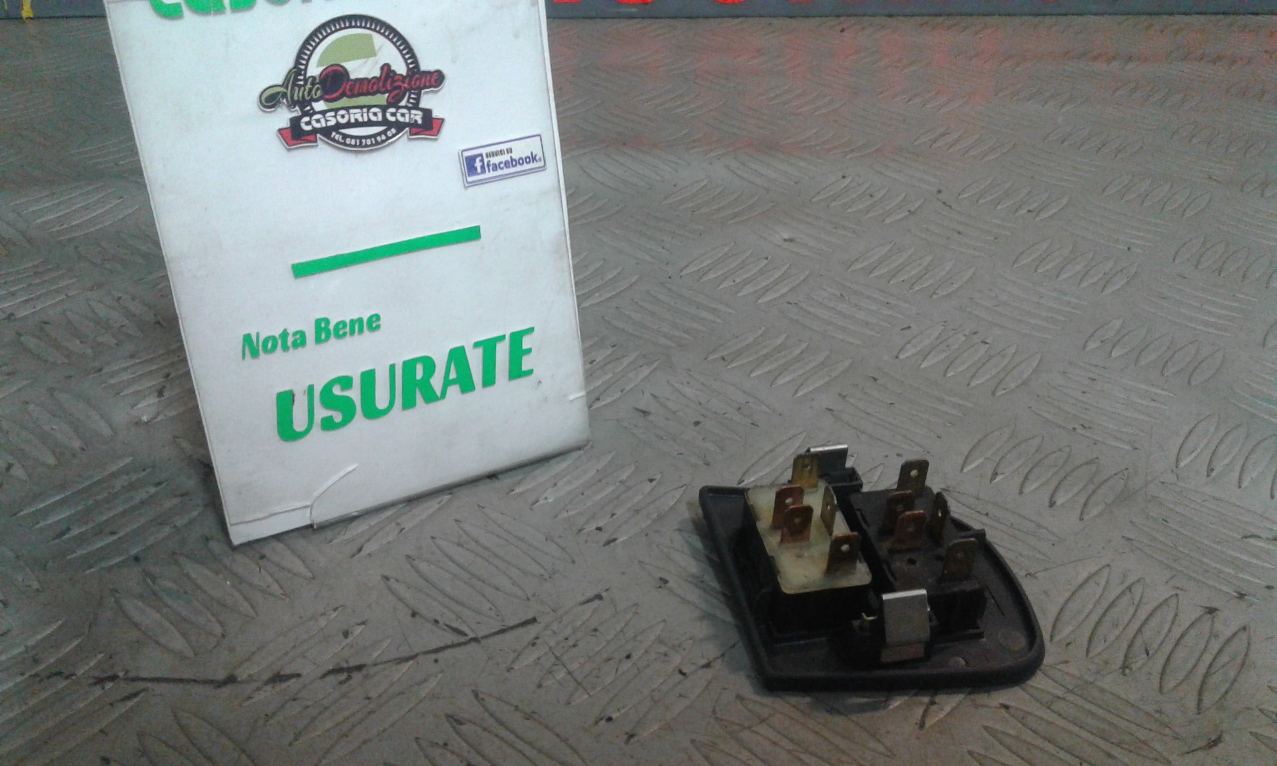 Interruttore Alzacristalli Porta Ant. Sinistro Usato