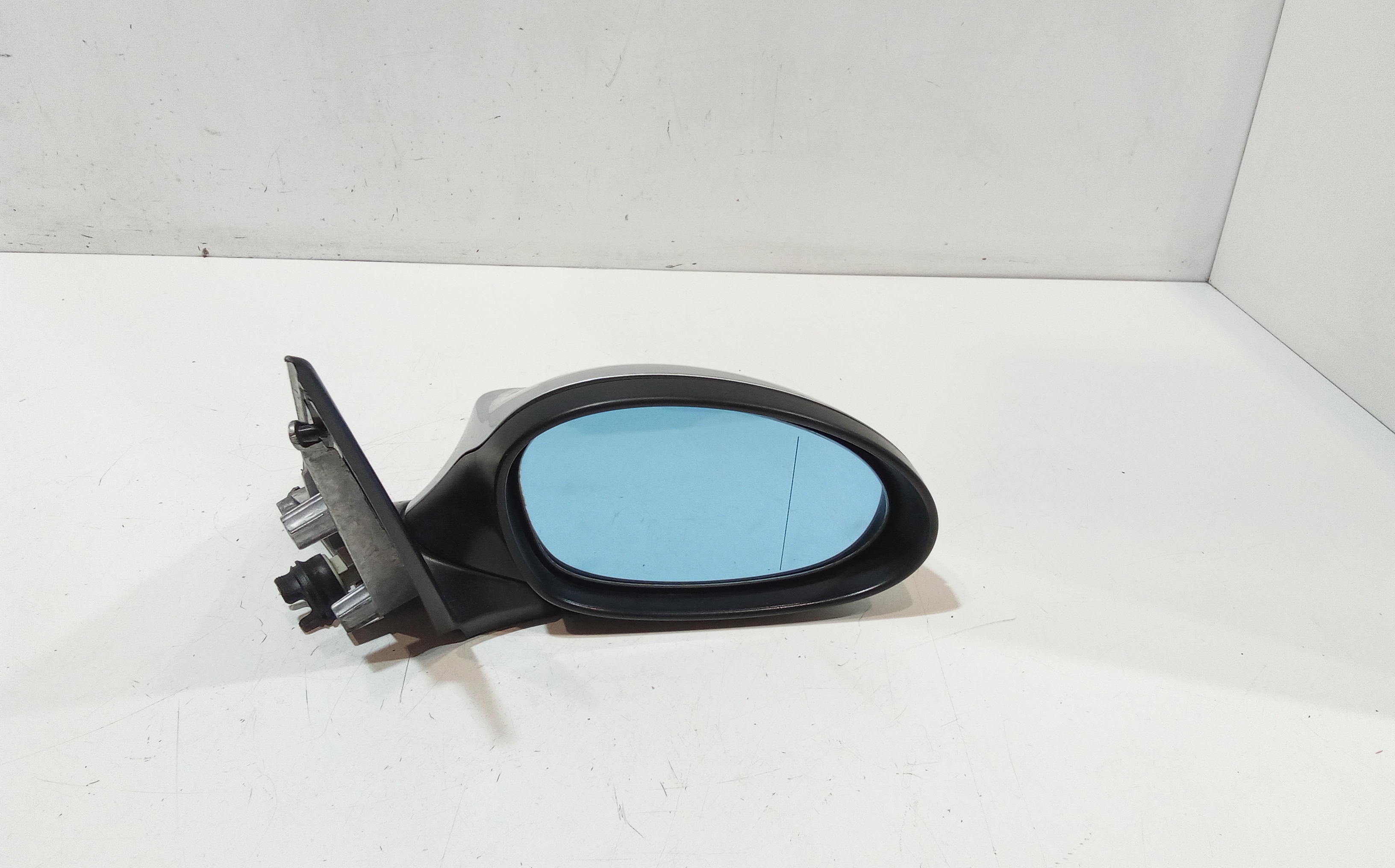 Retrovisore Est. Destro Usato