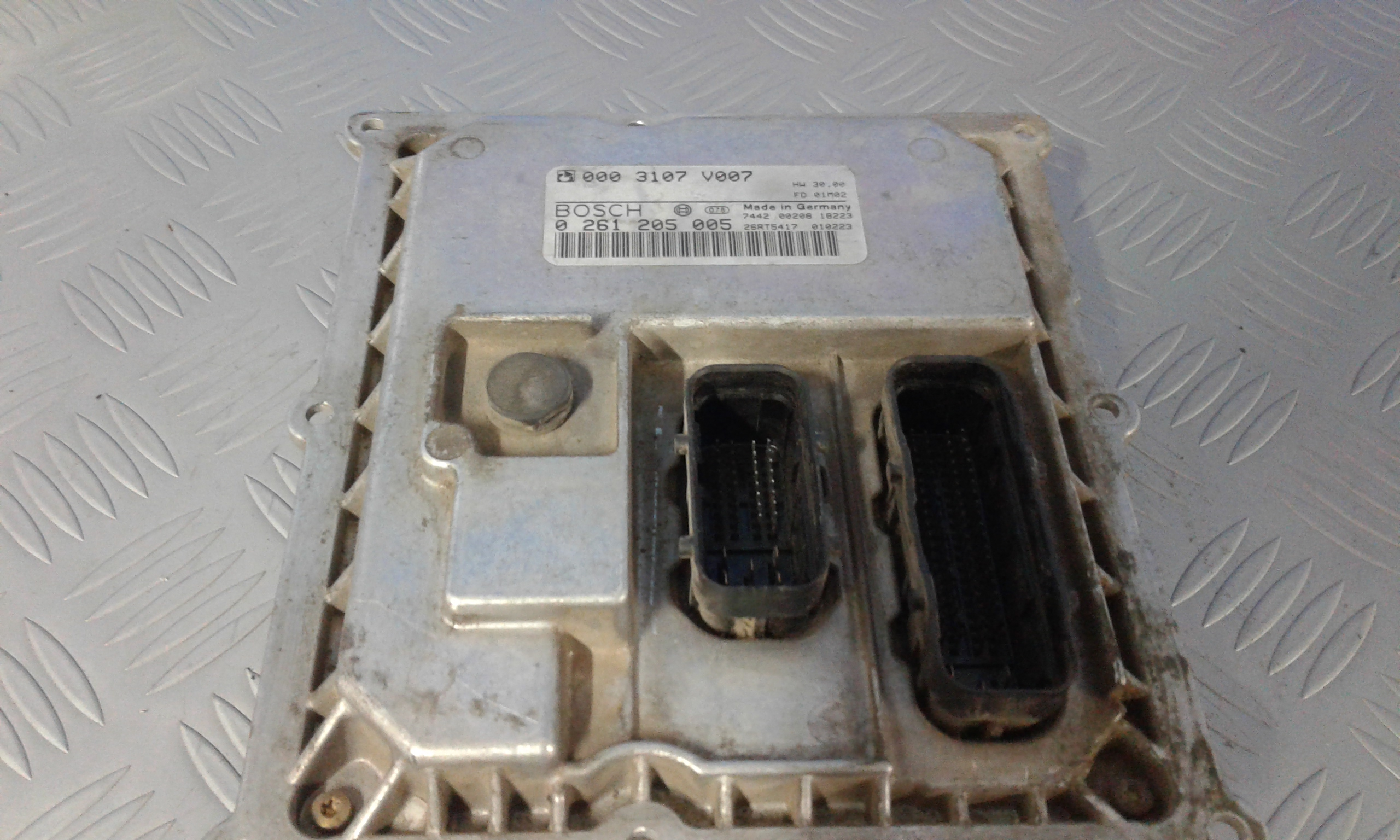 Centralina Iniezione Q0003107V007000000 Usato