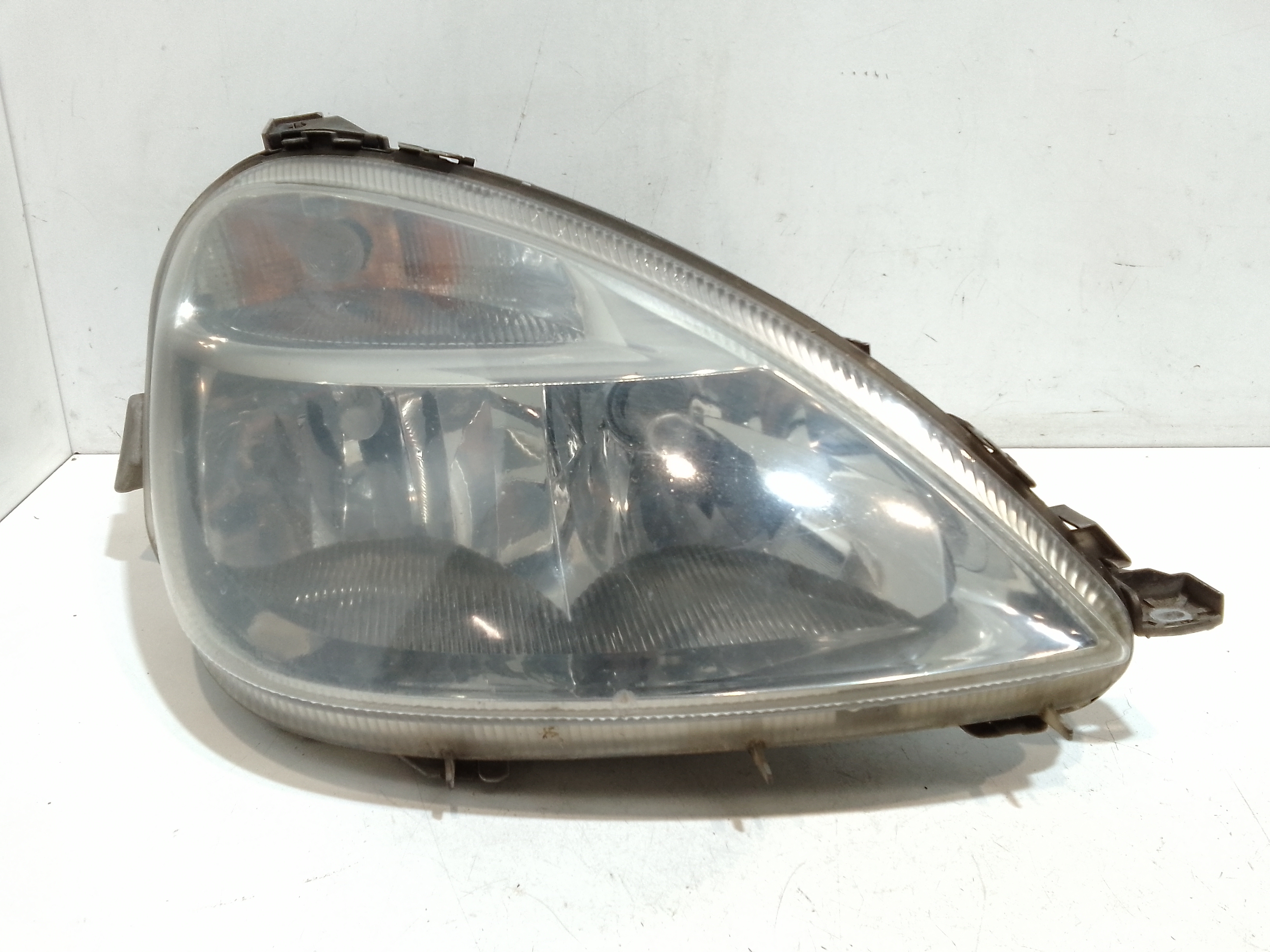 Proiettore Destro A1688202461 Usato