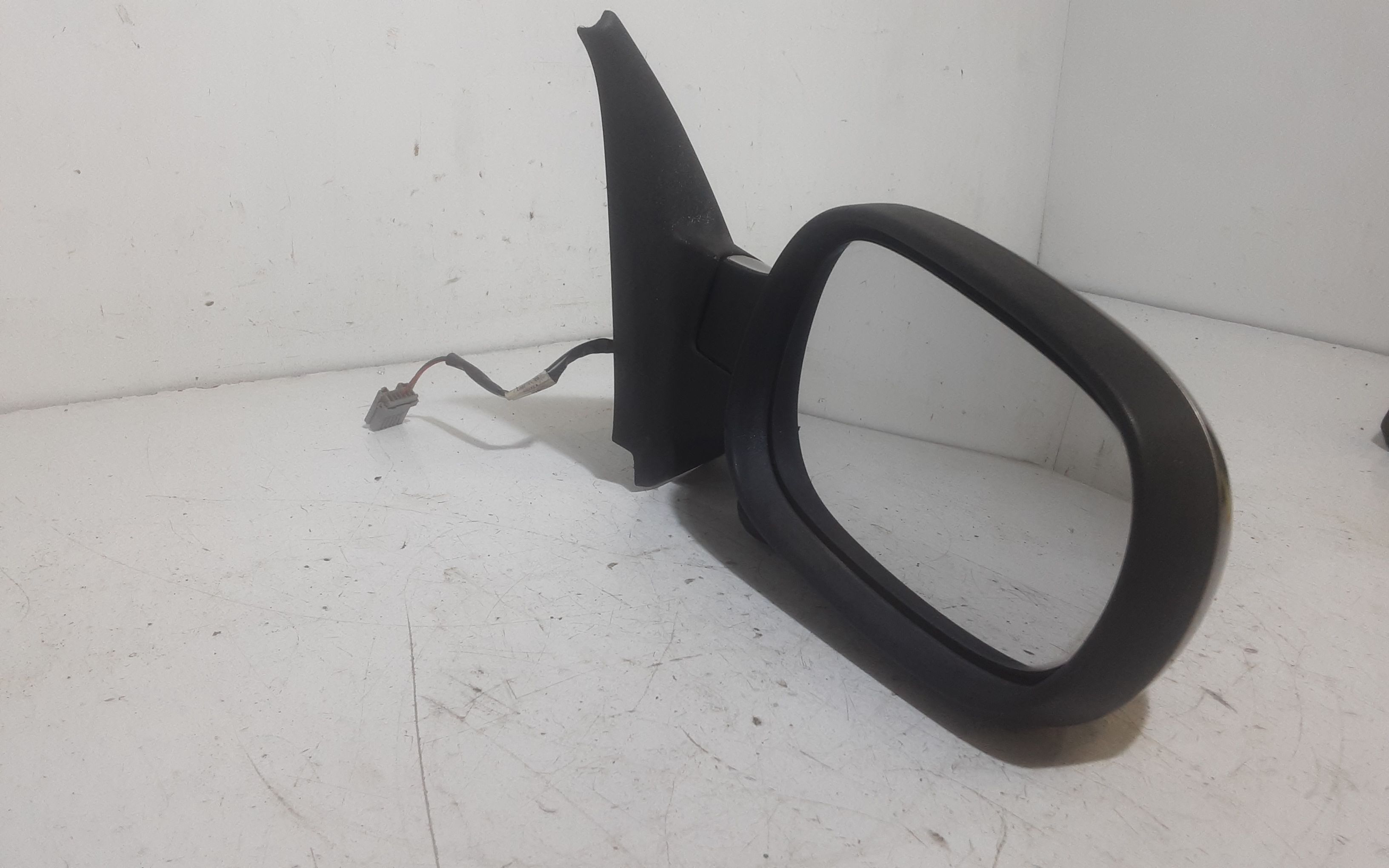 Retrovisore Est. Destro Usato