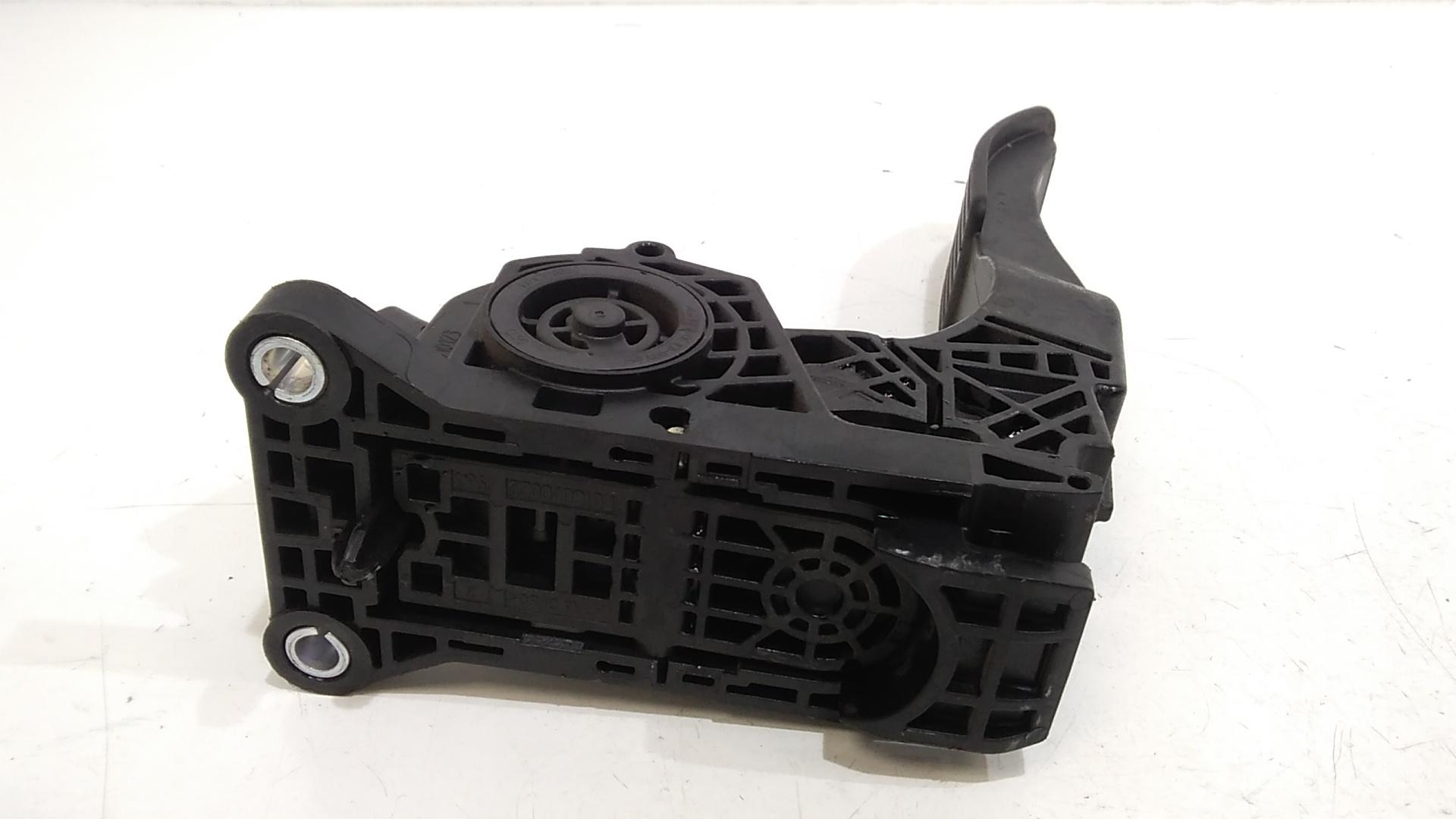 Pedale Acceleratore A4473000100 Usato
