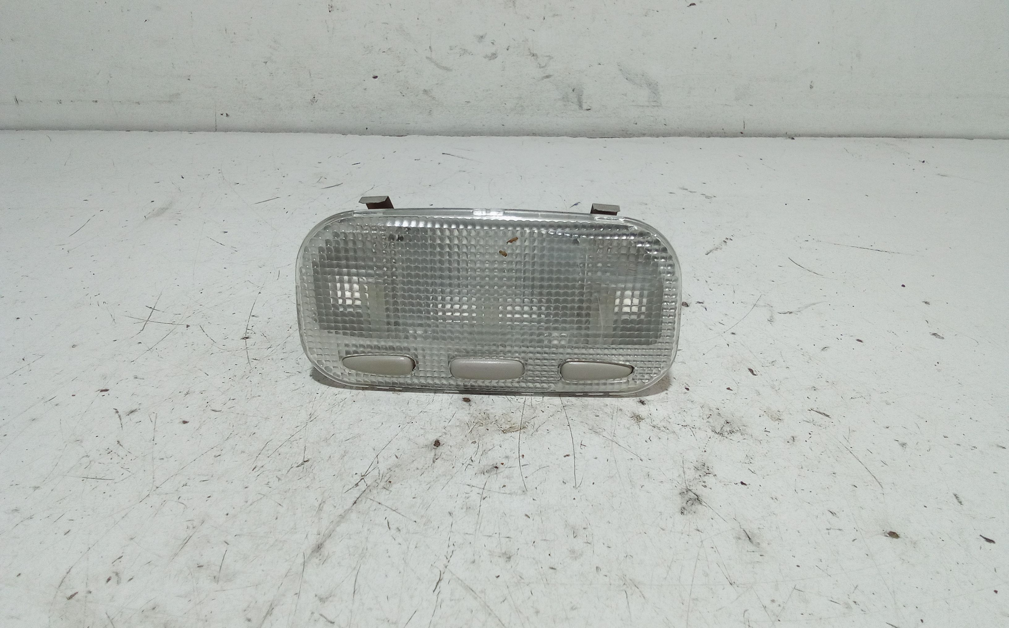 Luce Cortesia Ant. Tetto 6362N2 Usato