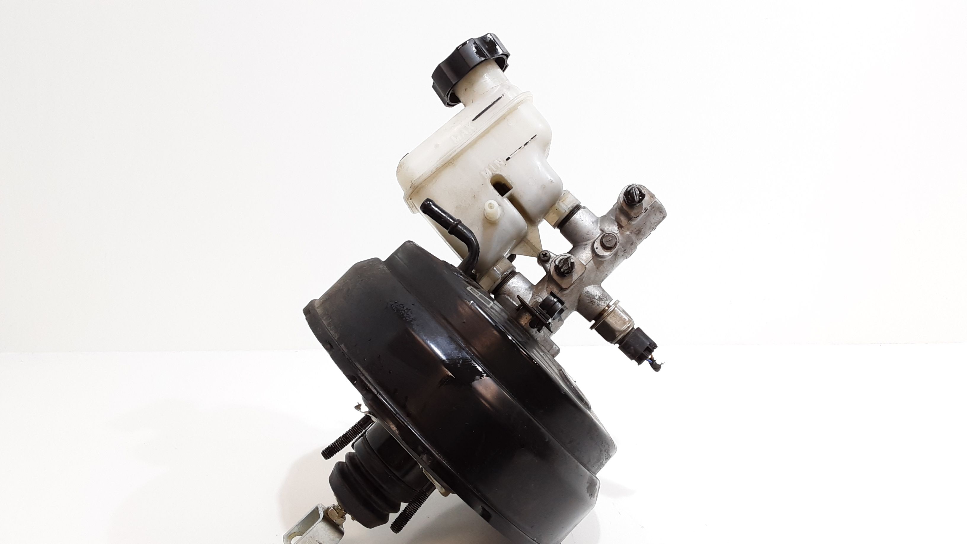 Servofreno 591101D000 Usato