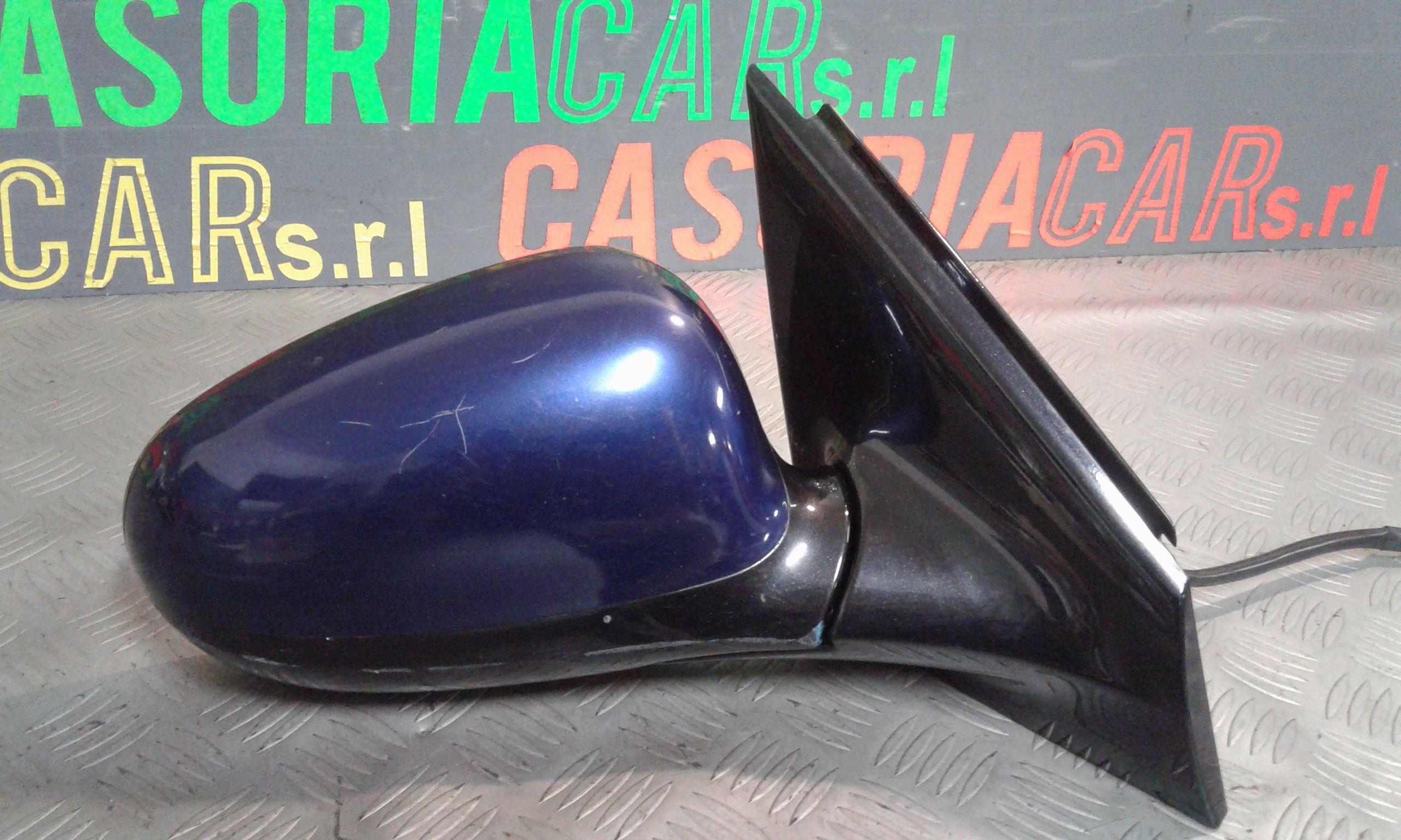 Retrovisore Est. Destro Usato