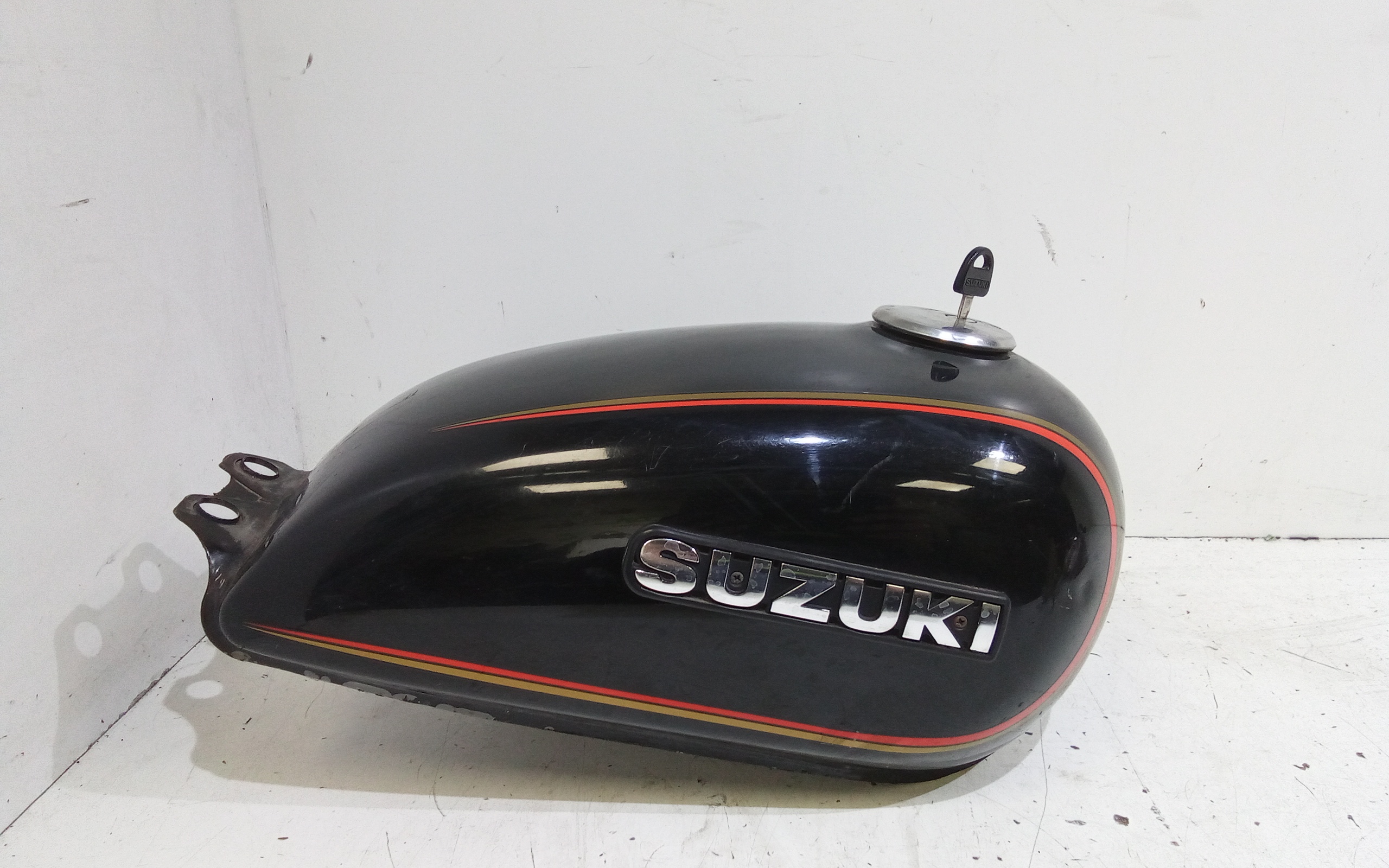 Serbatoio Carburante Usato