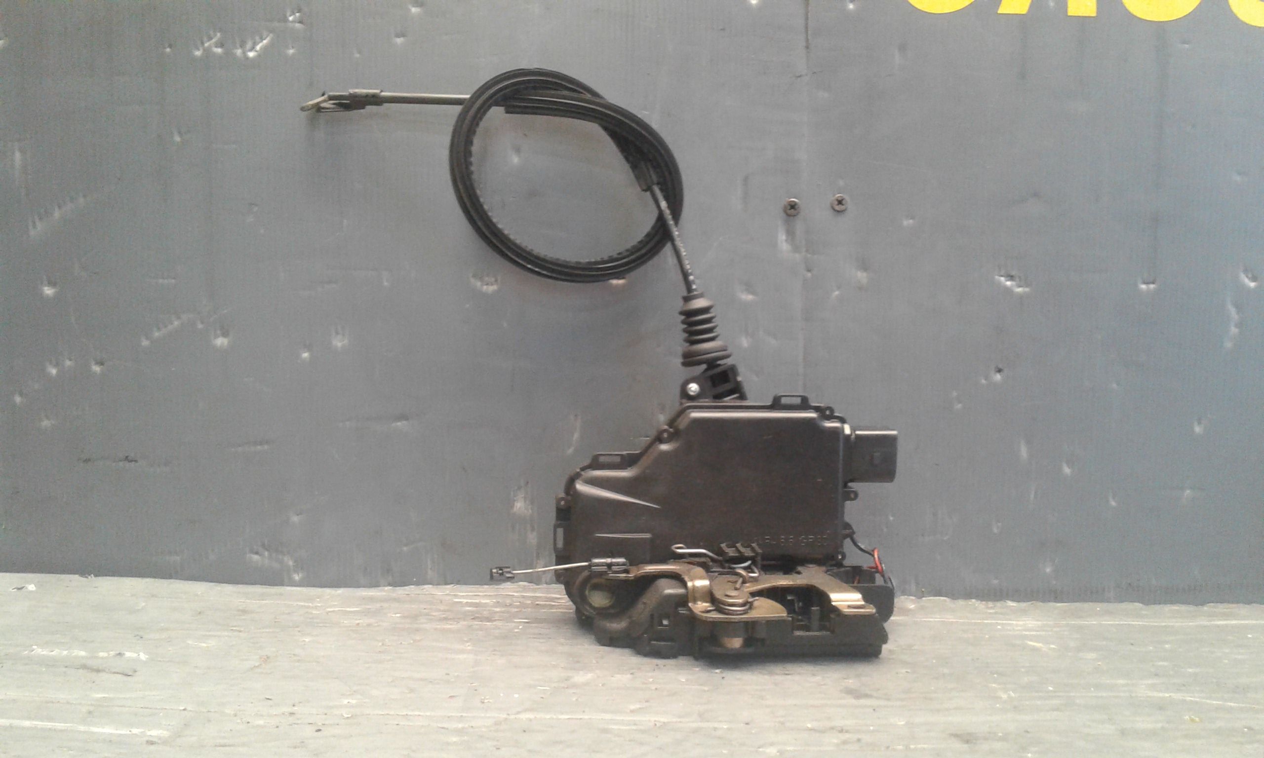 Serratura Porta Ant. Destro 6X1837014C Usato