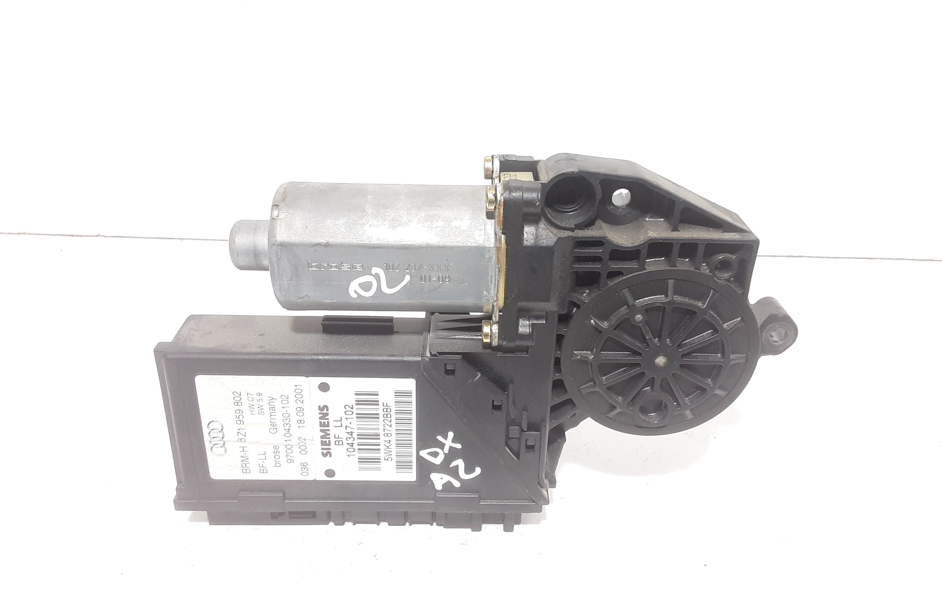 Motorino Alzacristallo Porta Ant. Destro 8Z1959802A Usato