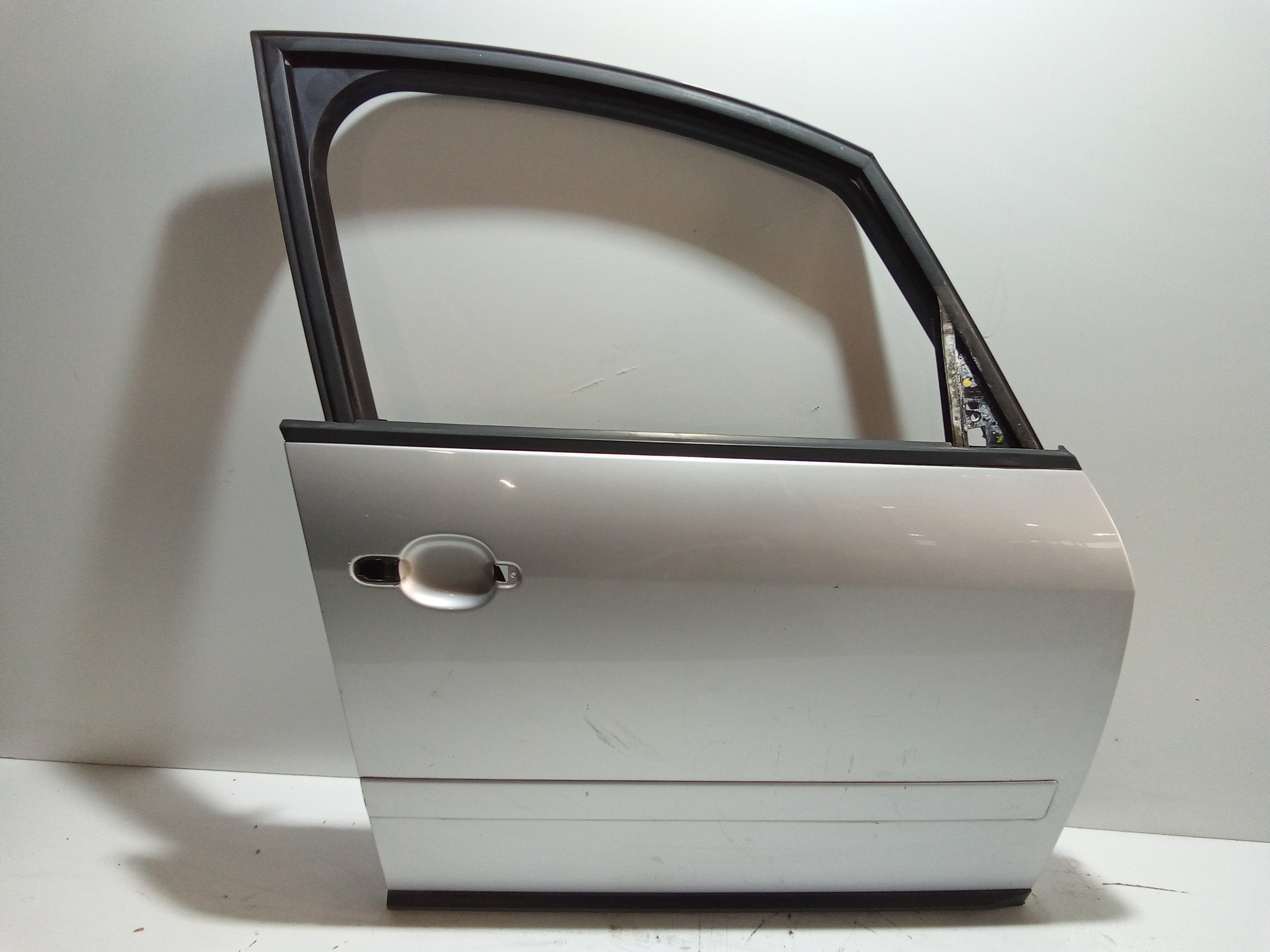 Porta Ant. Destro 8Z0831052A Usato