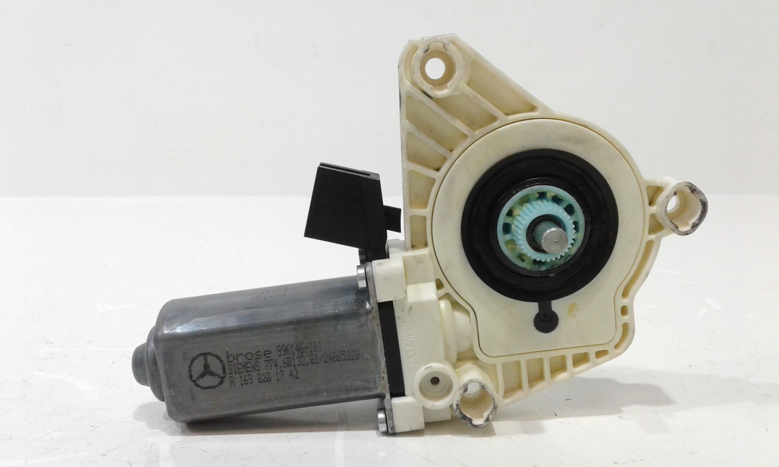 Motorino Alzacristallo Porta Ant. Sinistro A1698204142 Usato