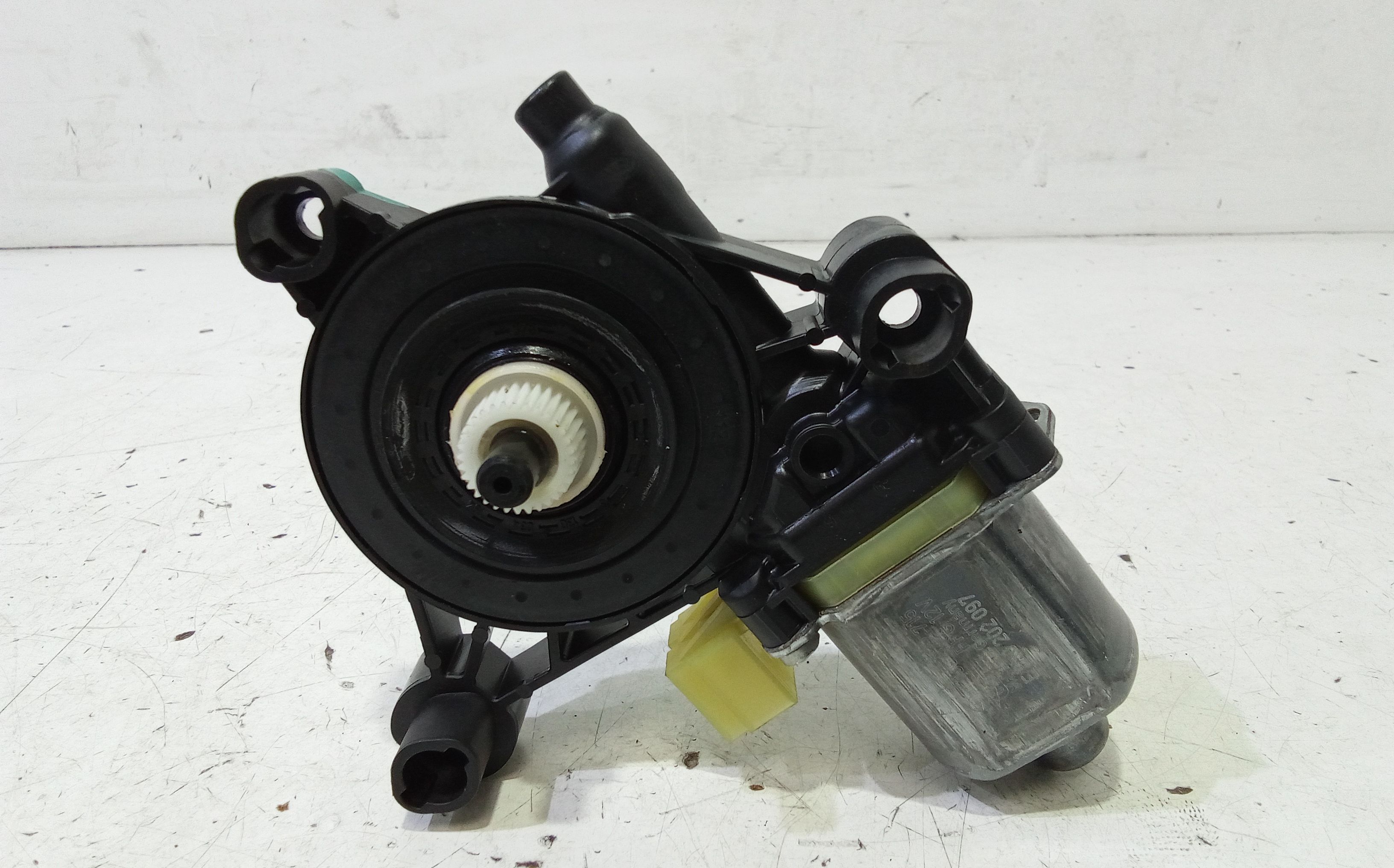 Motorino Alzacristallo Porta Ant. Destro 5Q0959801A Usato