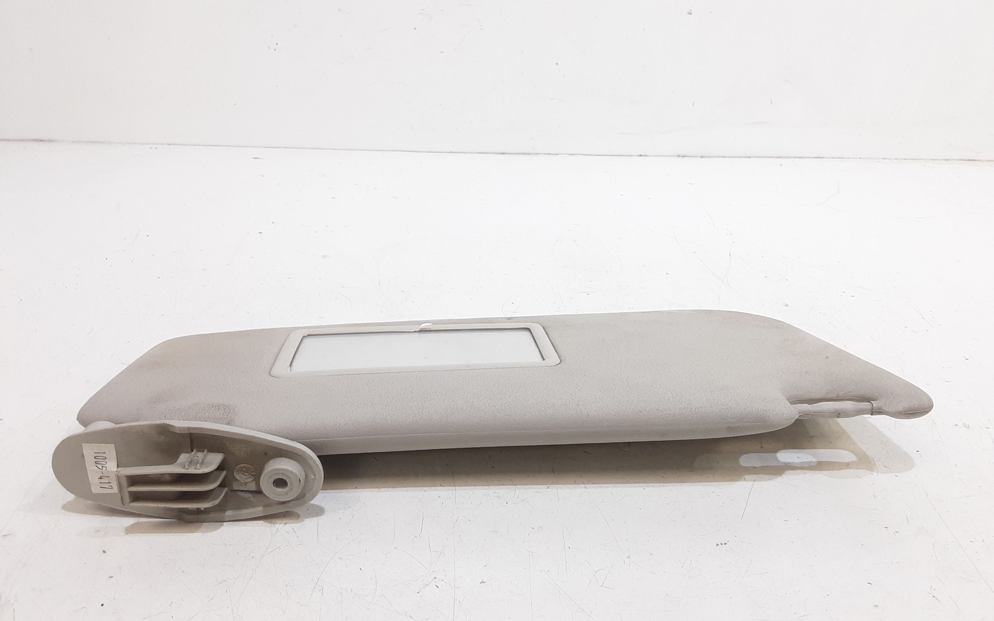 Aletta Parasole Parabrezza Destro 735338206 Usato