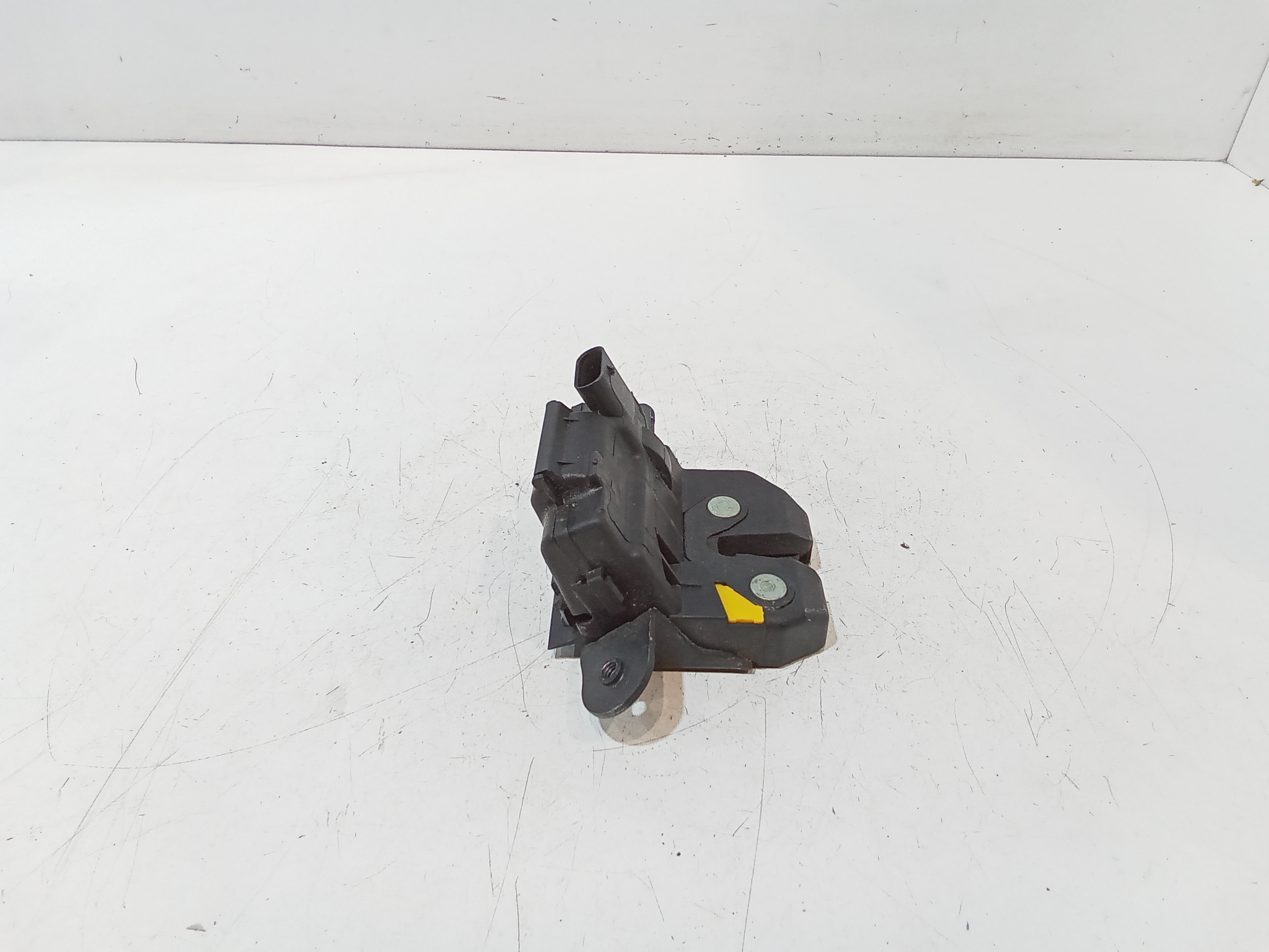 Serratura Cofano Post. Usato