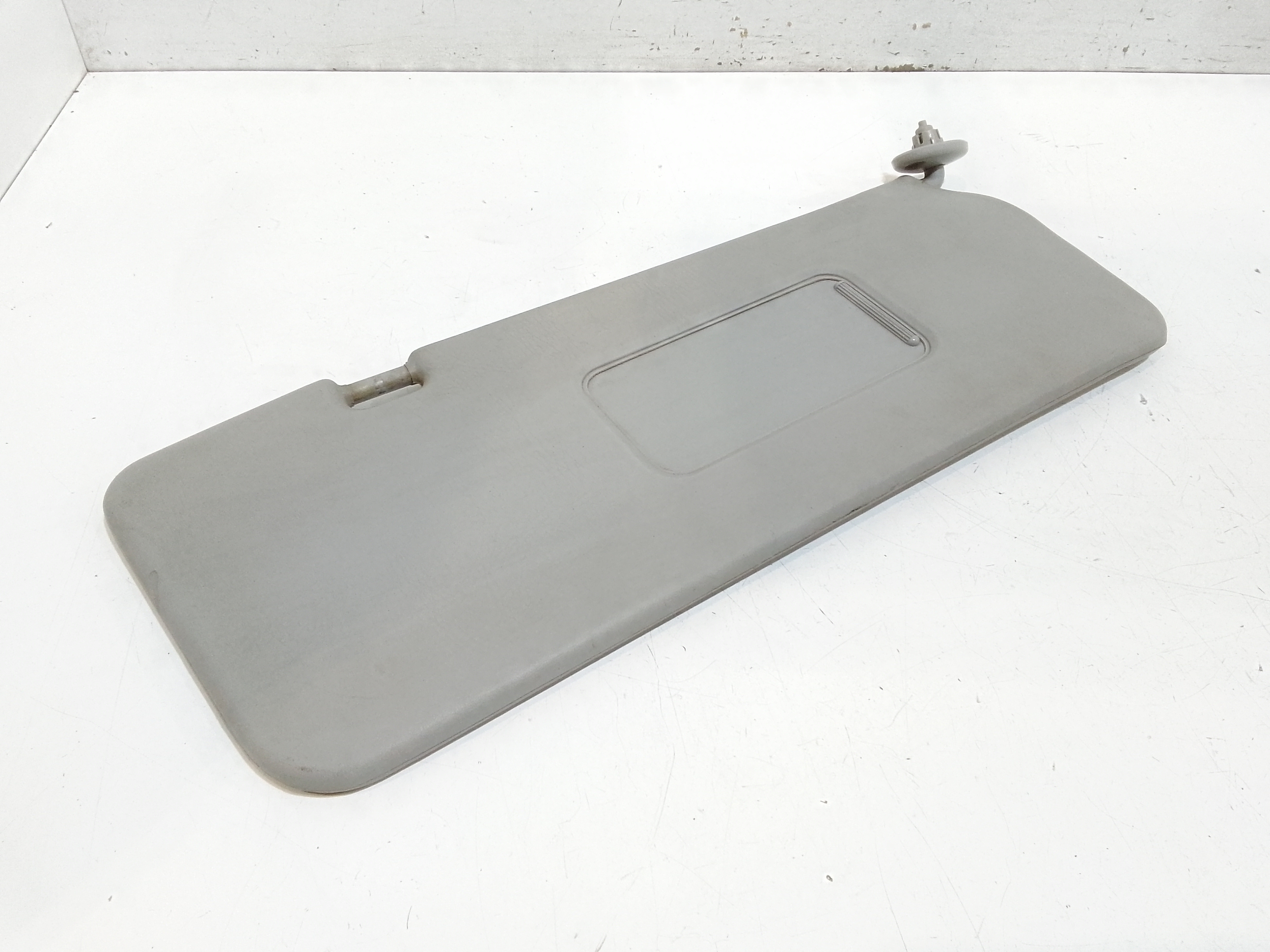 Aletta Parasole Parabrezza Destro 9209912 Usato