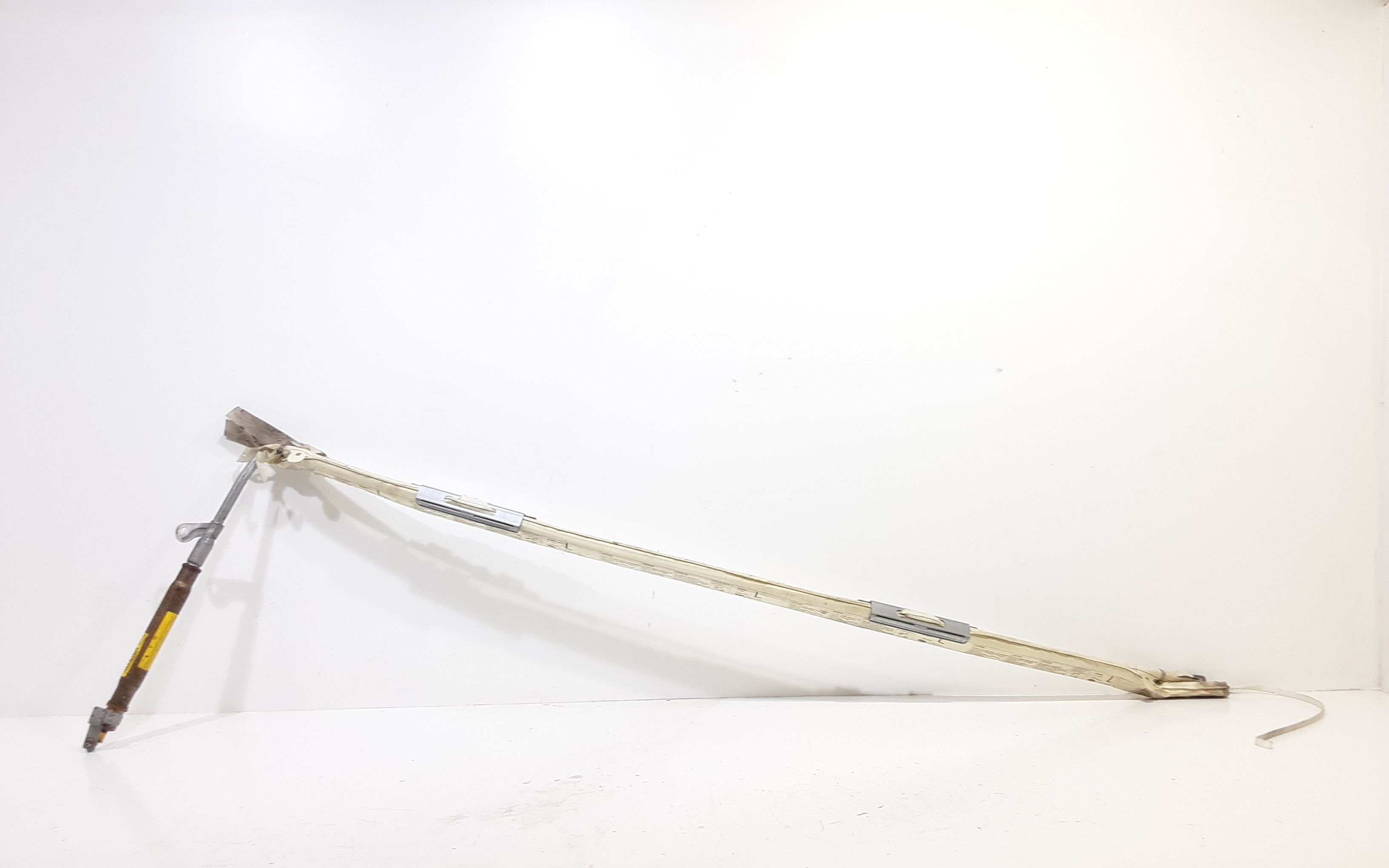 Dispositivo Airbag A Tendina Sinistro 1370211 Usato