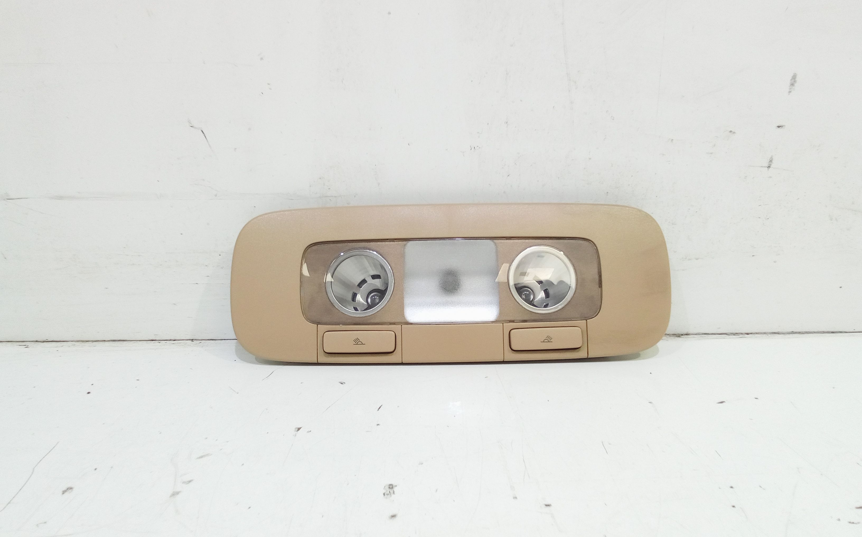 Luce Cortesia Ant. Tetto 1K0947105PY20 Usato