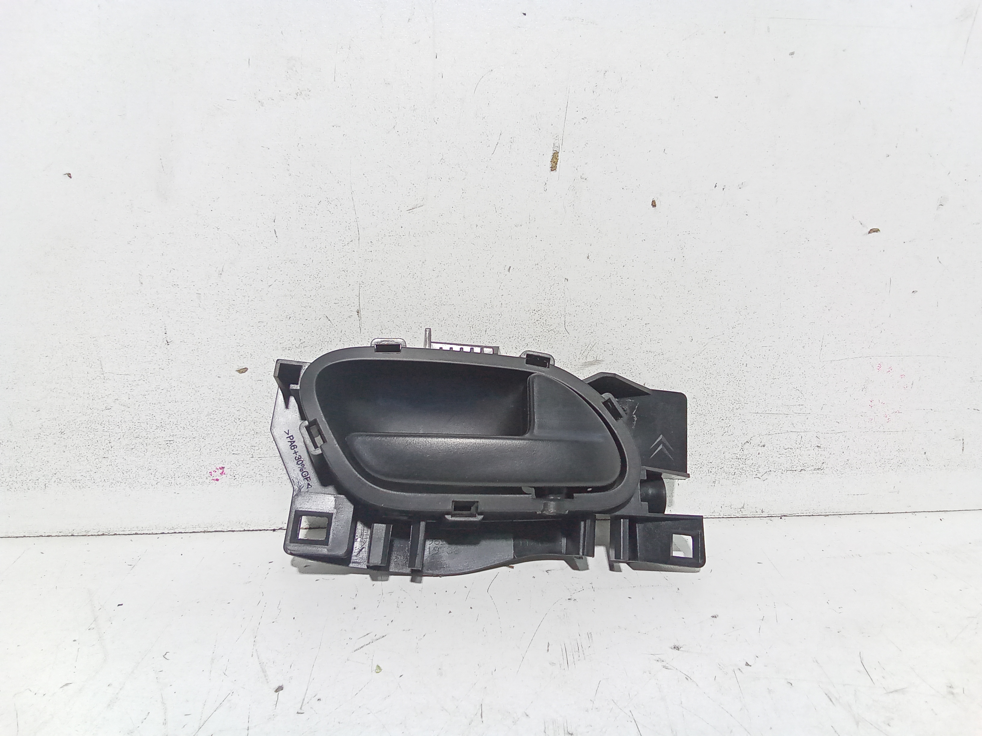 Maniglia Int. Apertura Porta Ant. Destro Usato