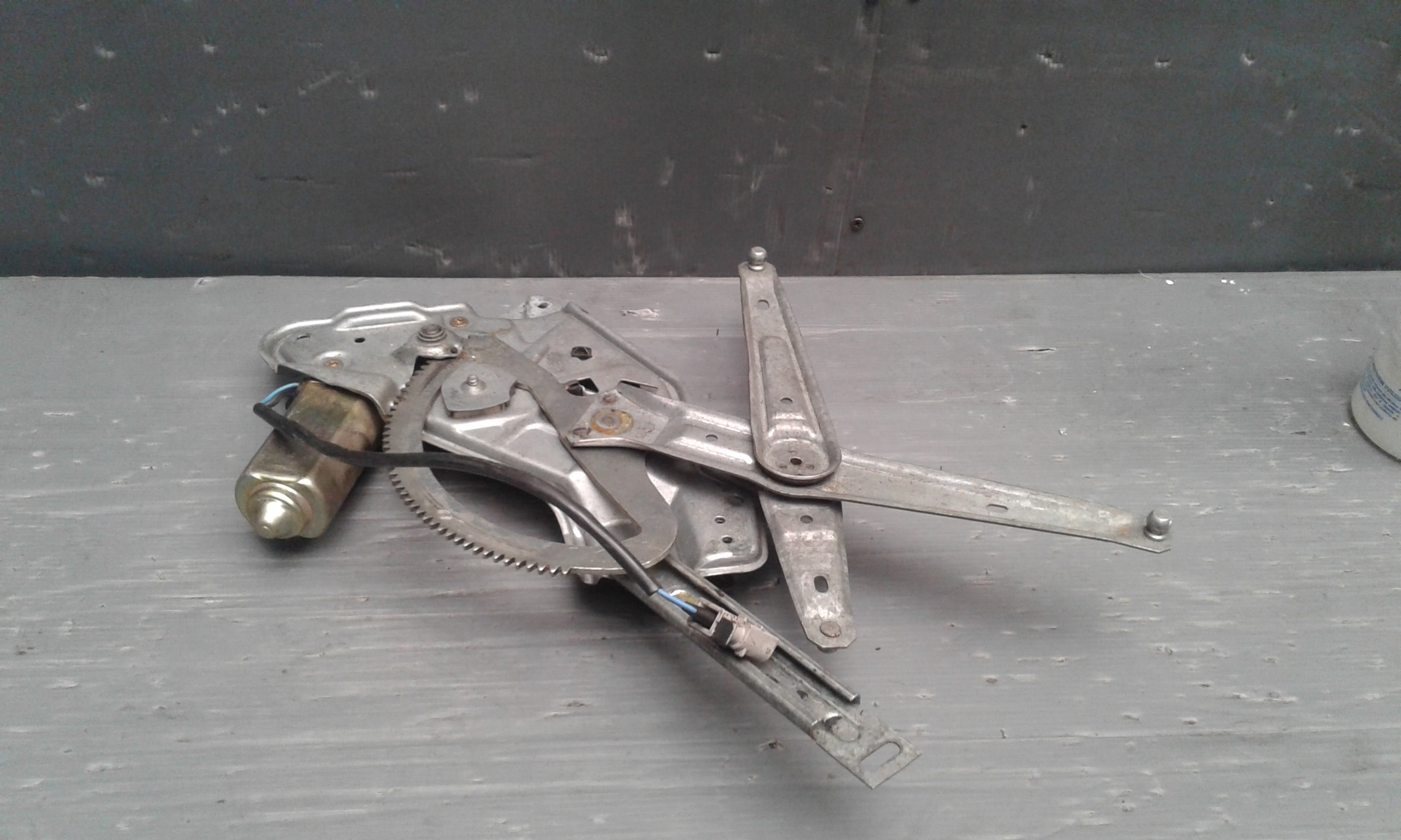 Alzacristallo Porta Post. Destro Usato