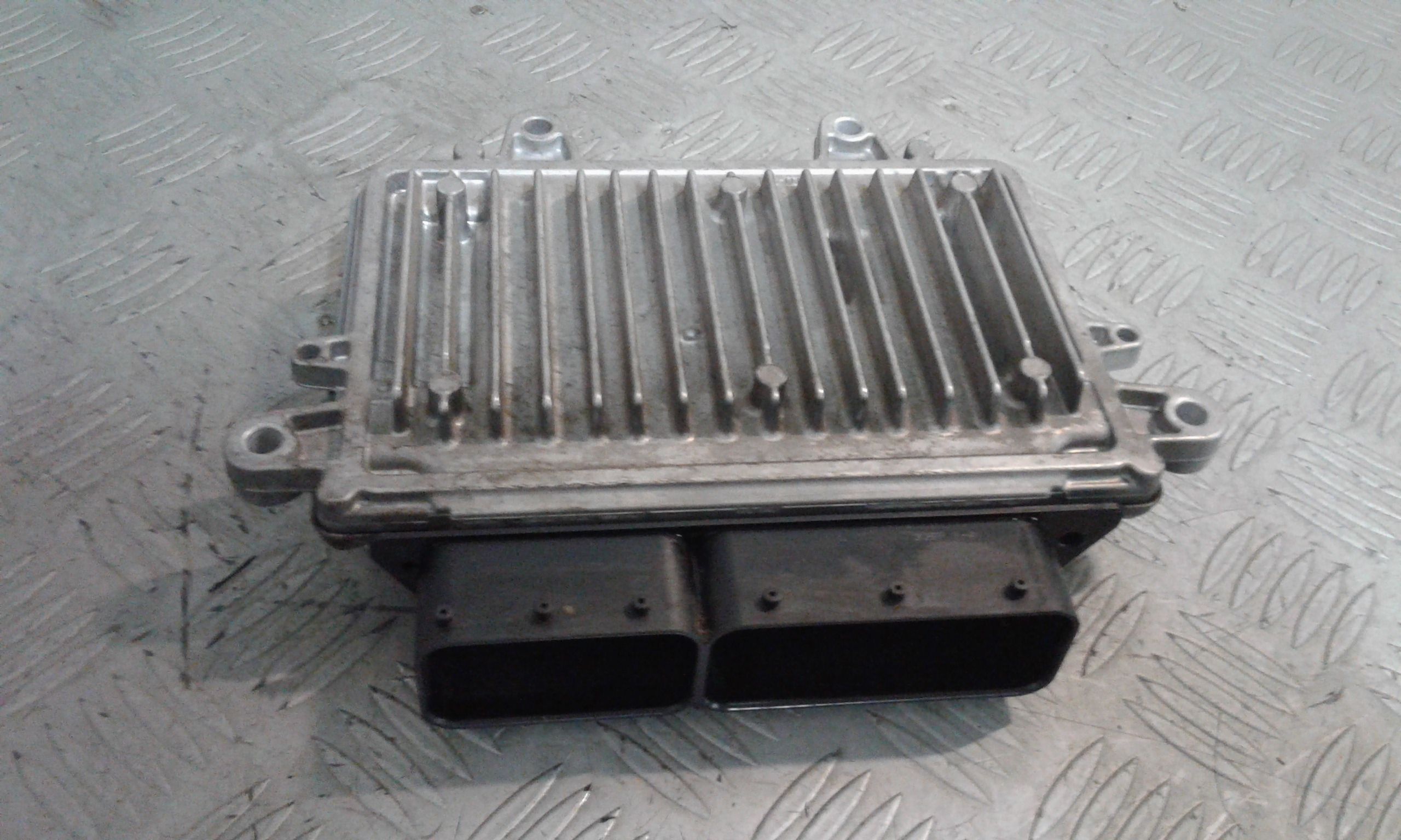 Centralina Iniezione A0024463340 Usato