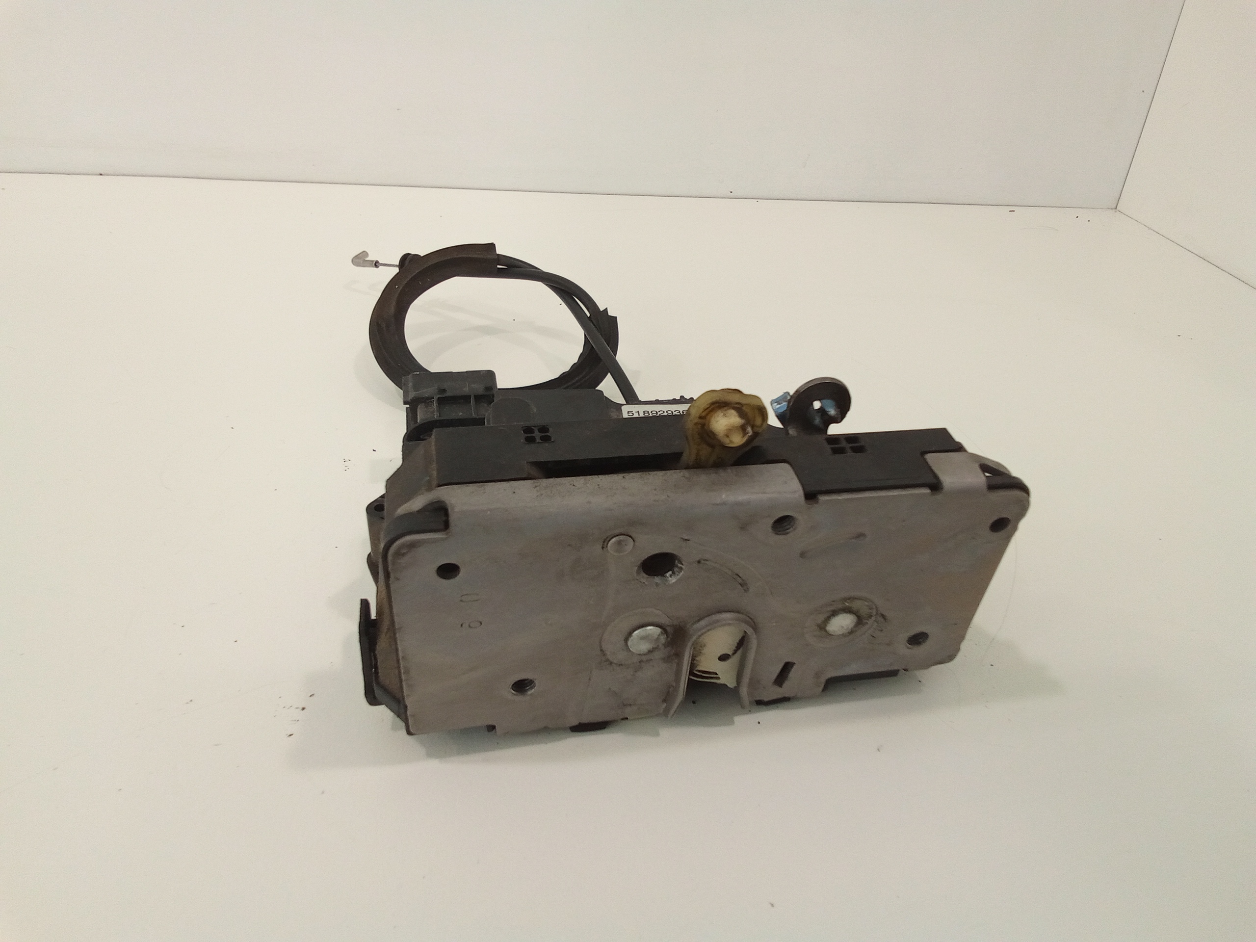 Serratura Porta Ant. Destro 52065109 Usato